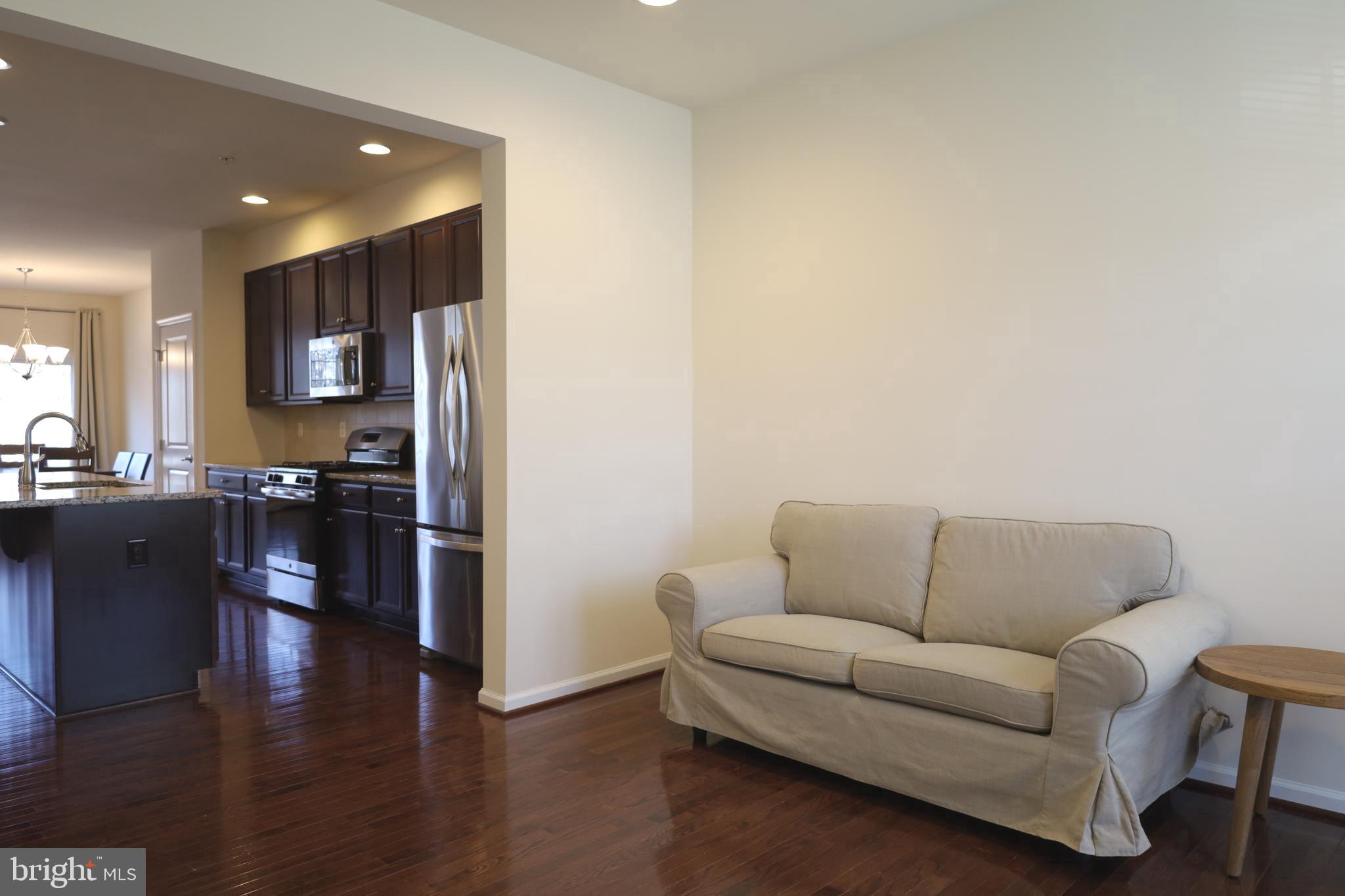 141 BRIARWOOD LANE