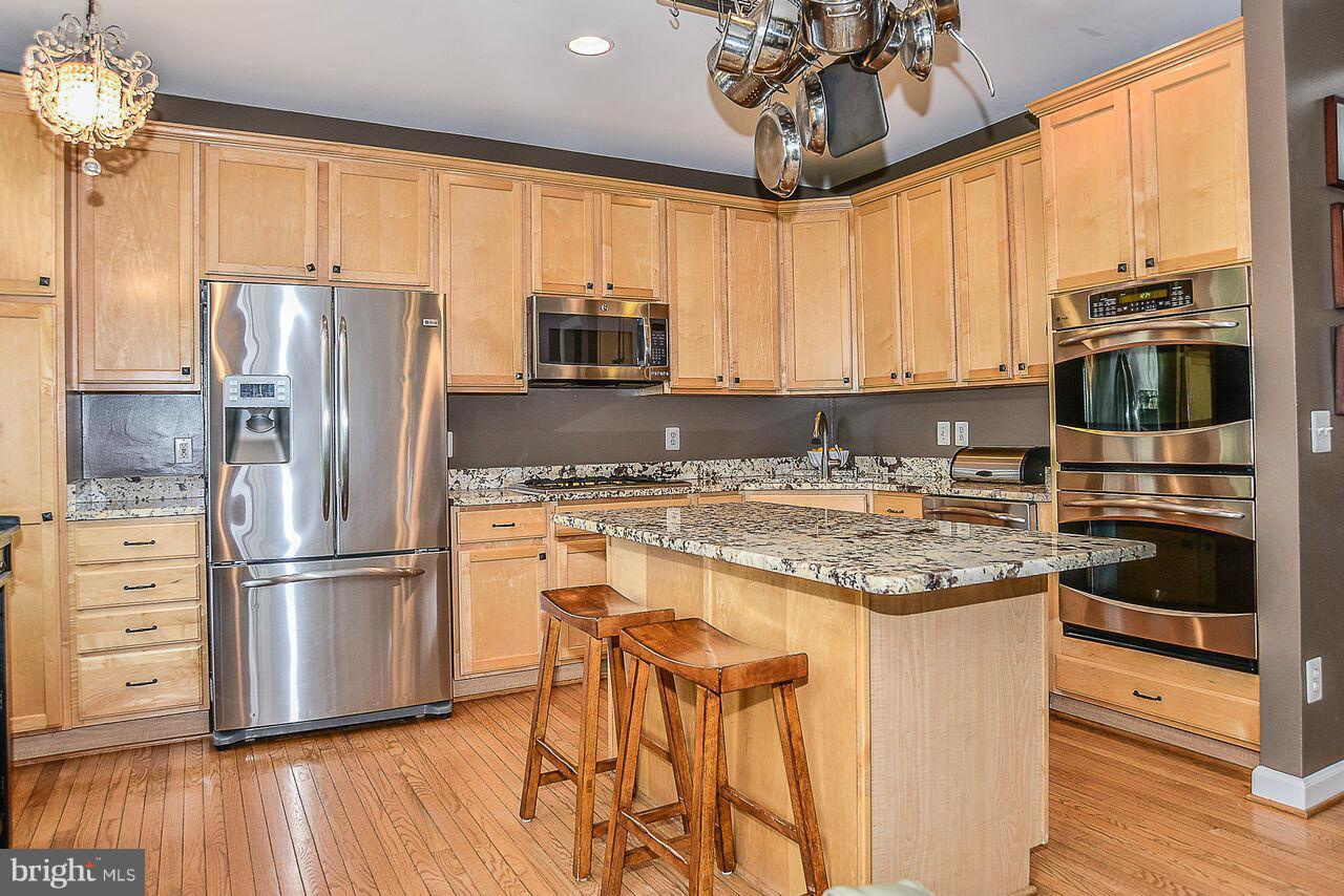 OLD TOWN GREENS - Residential