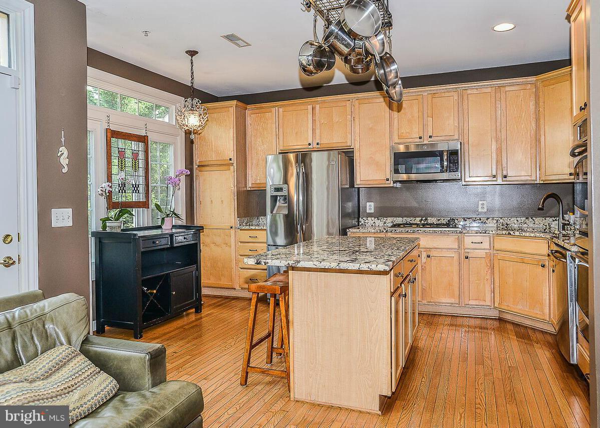 OLD TOWN GREENS - Residential