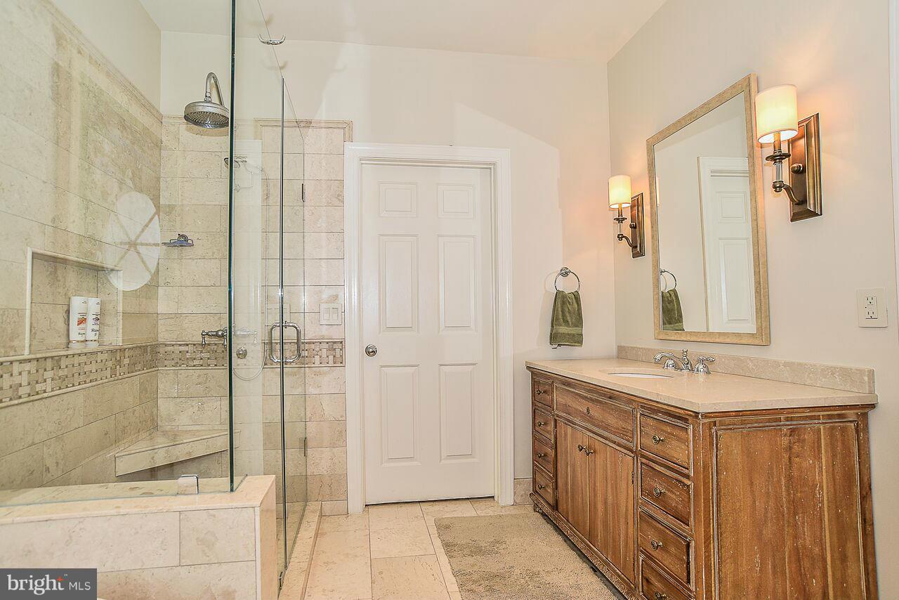 OLD TOWN GREENS - Residential