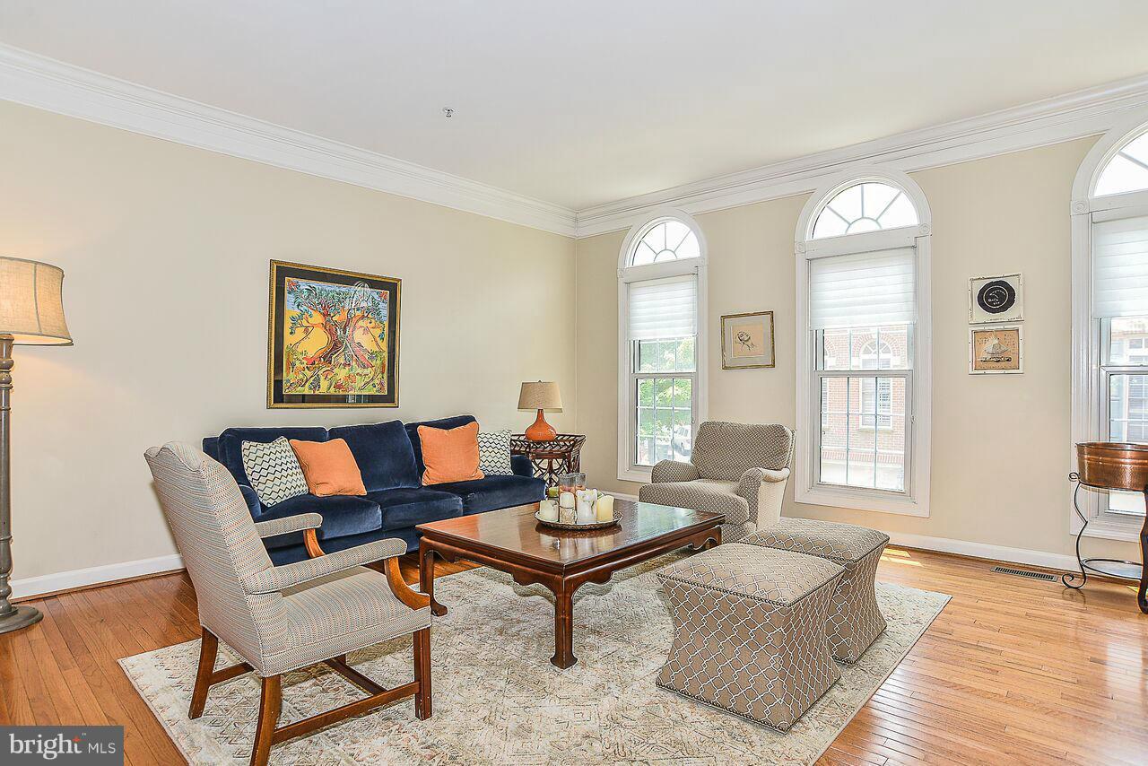 OLD TOWN GREENS - Residential