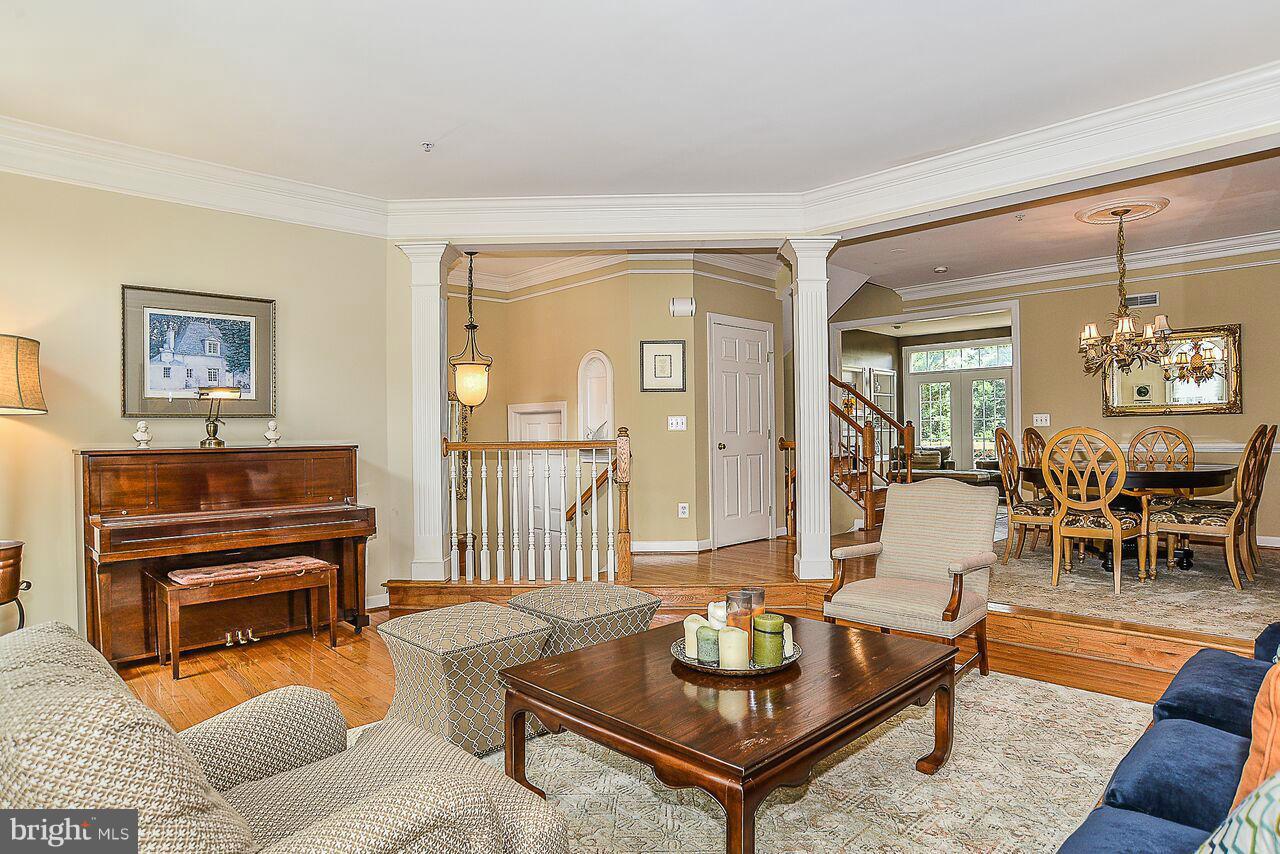 OLD TOWN GREENS - Residential