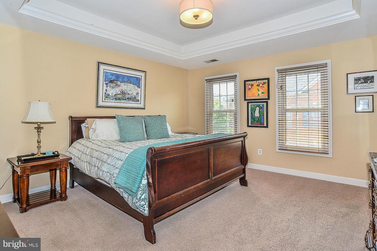 OLD TOWN GREENS - Residential