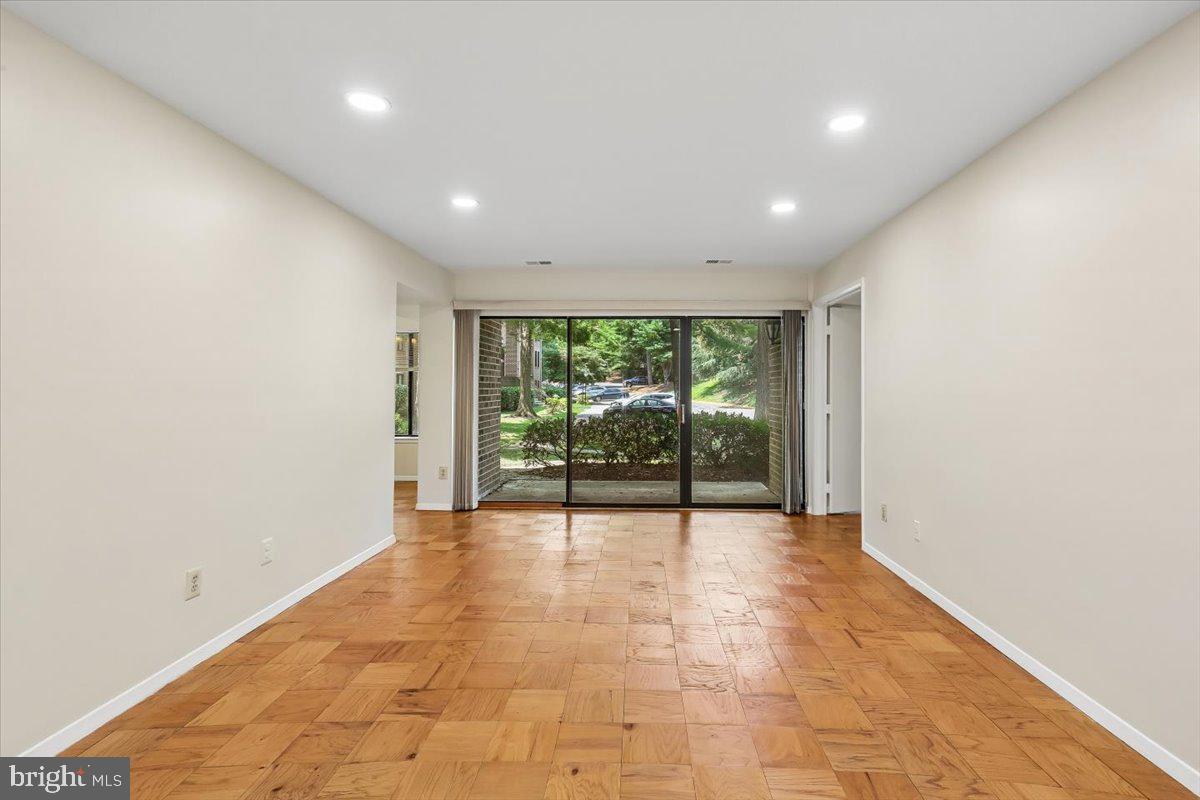 5809 EDSON LANE T-4