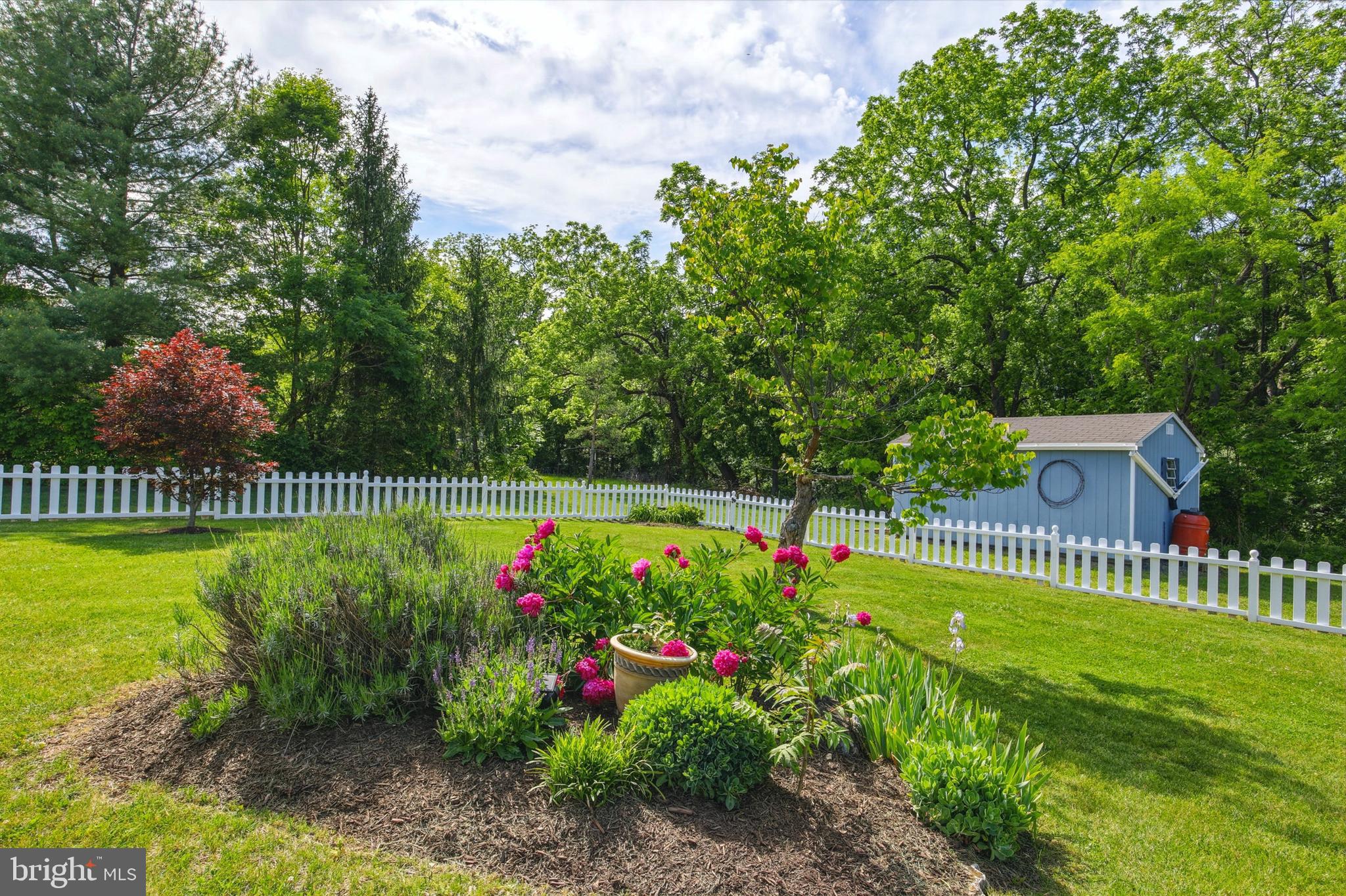 FAIRVIEW - Residential