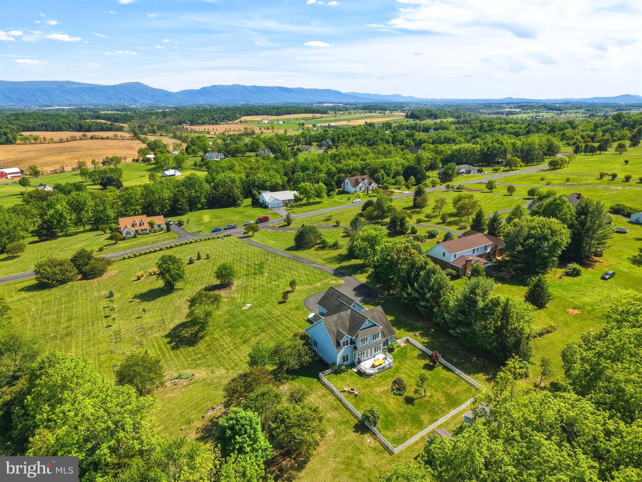 FAIRVIEW - Residential