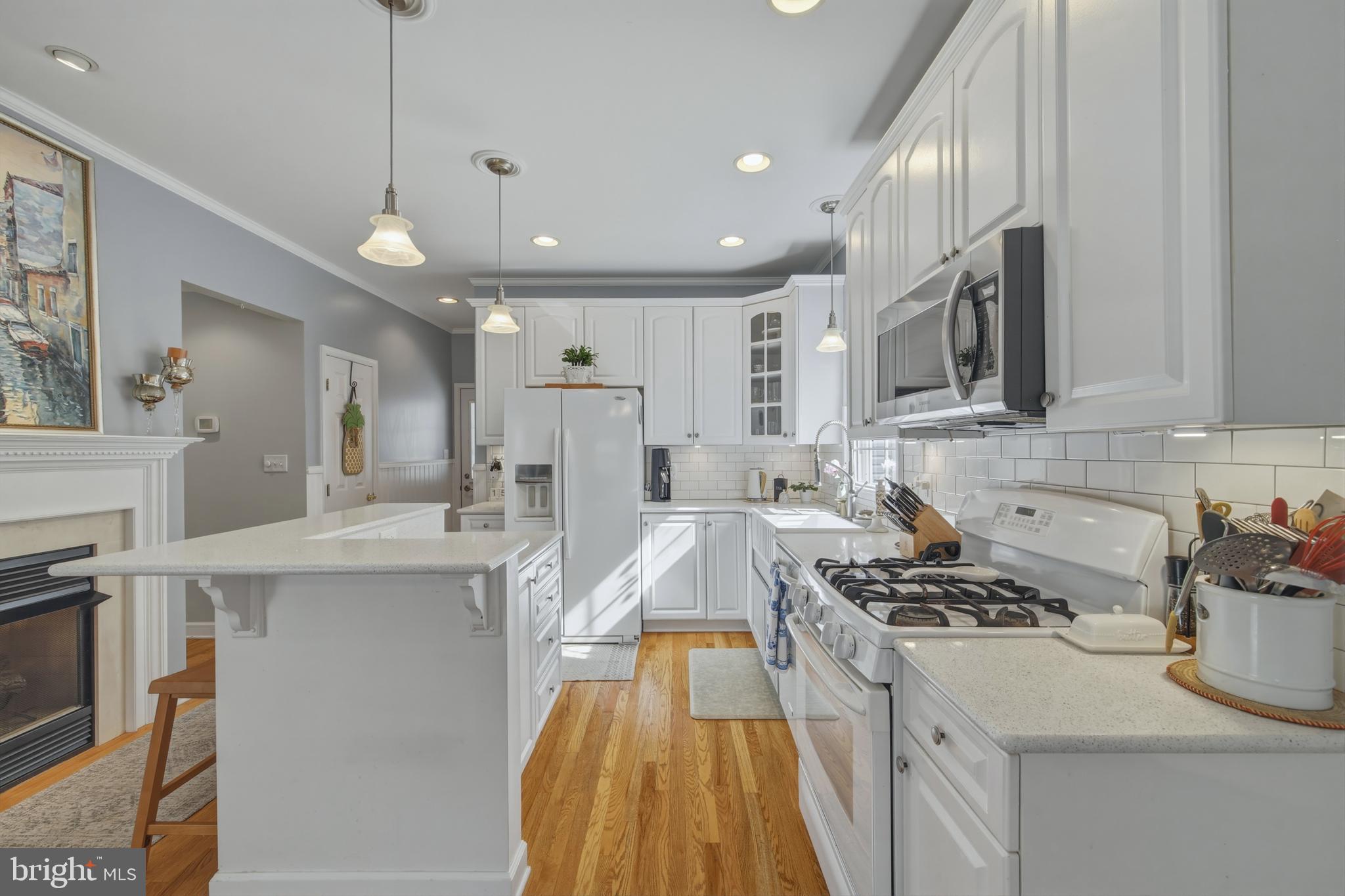 FAIRVIEW - Residential