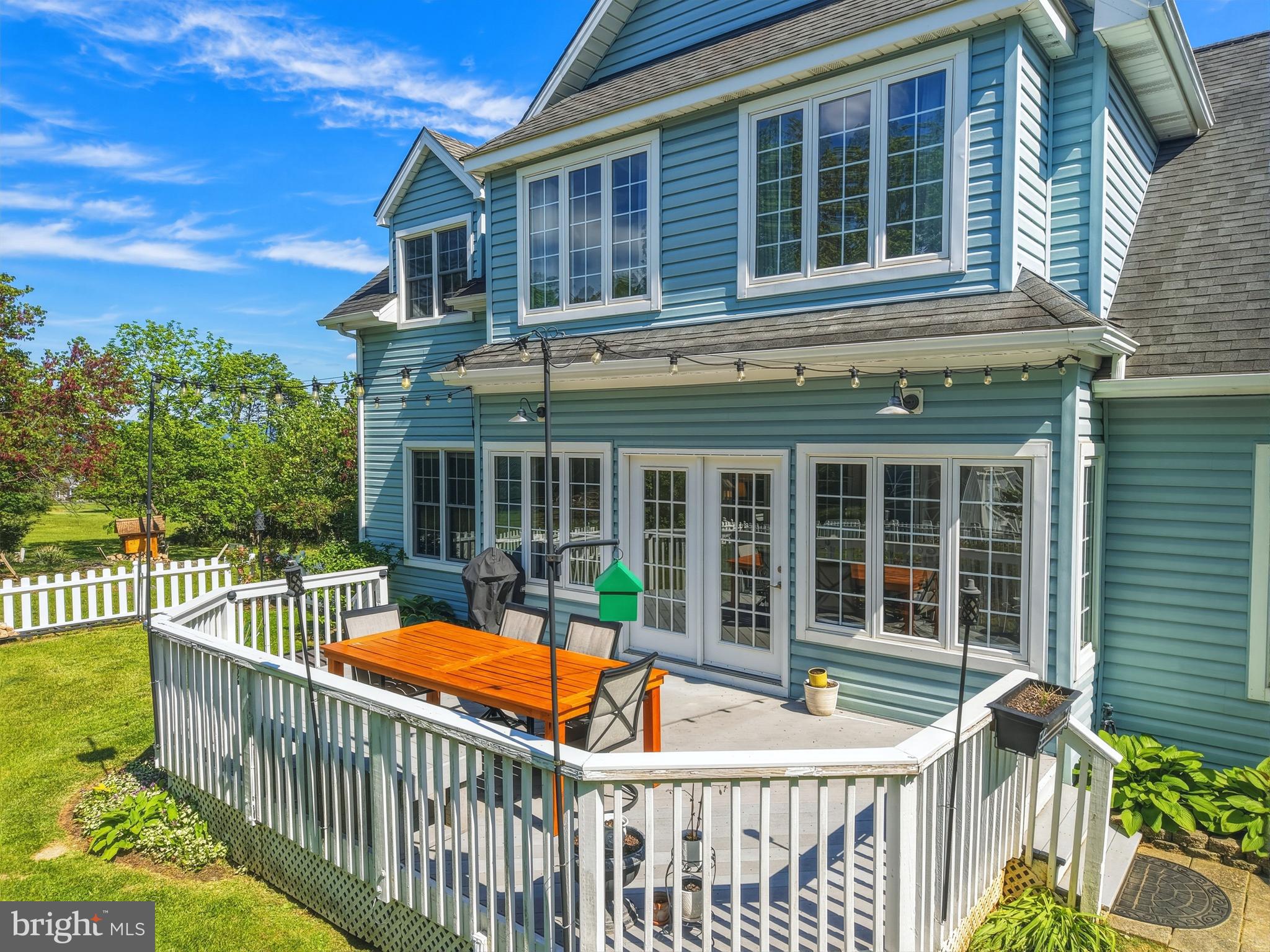 FAIRVIEW - Residential