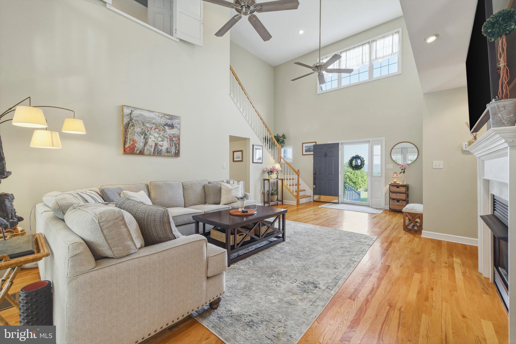 FAIRVIEW - Residential