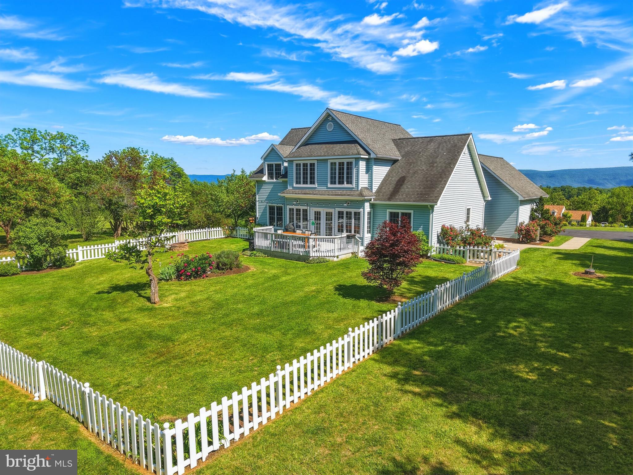 FAIRVIEW - Residential