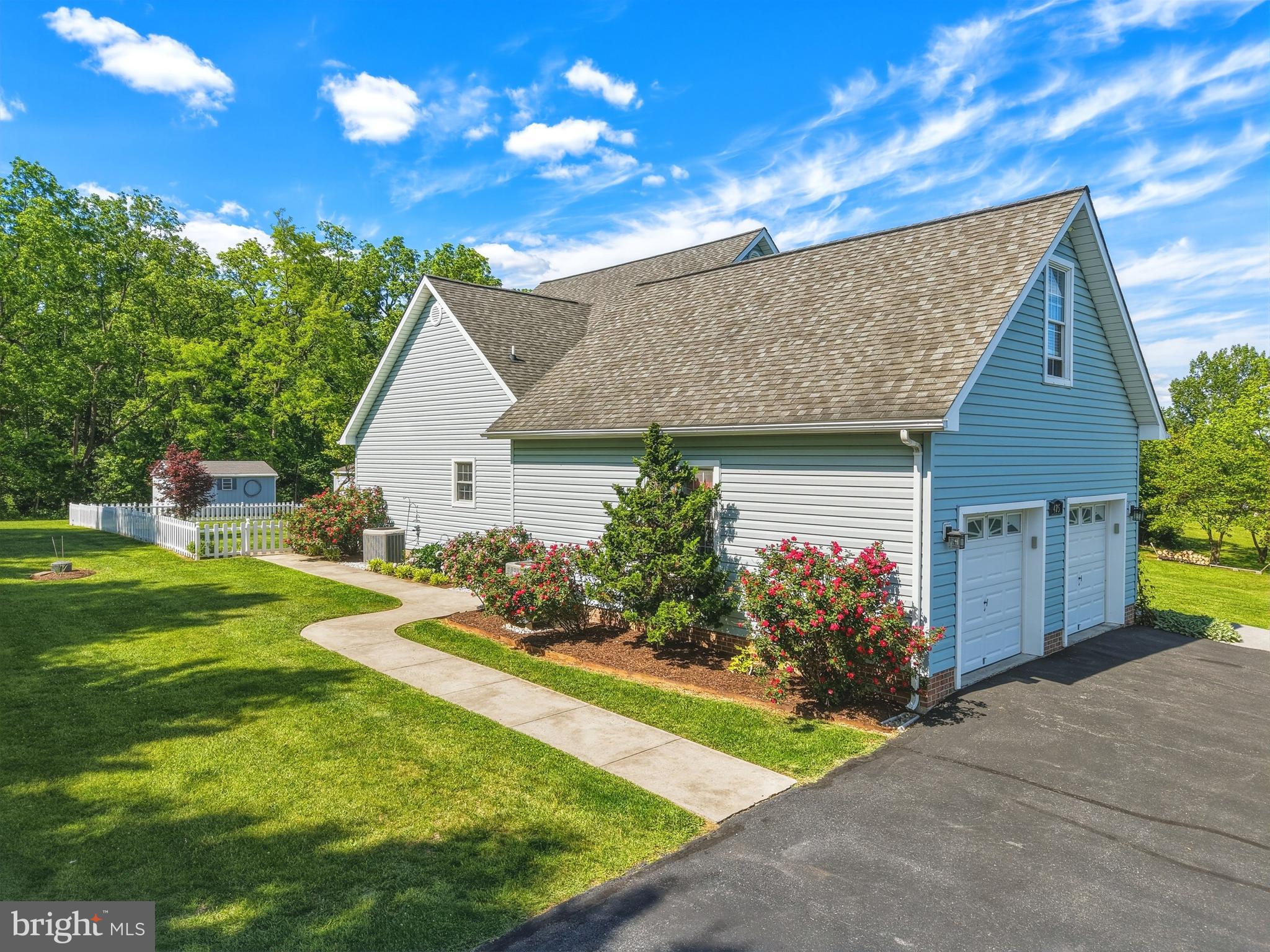 FAIRVIEW - Residential