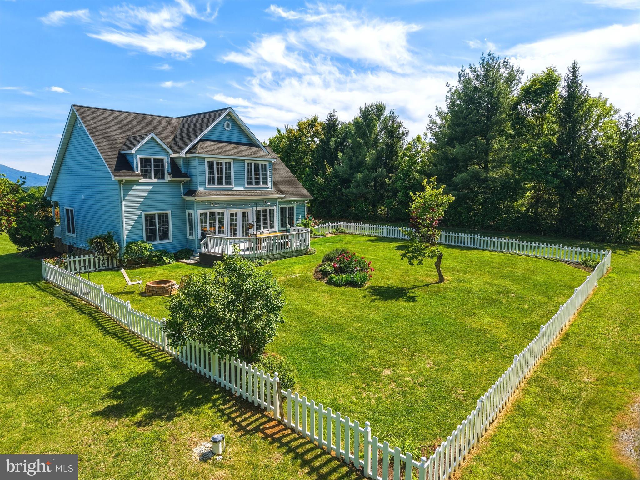 FAIRVIEW - Residential