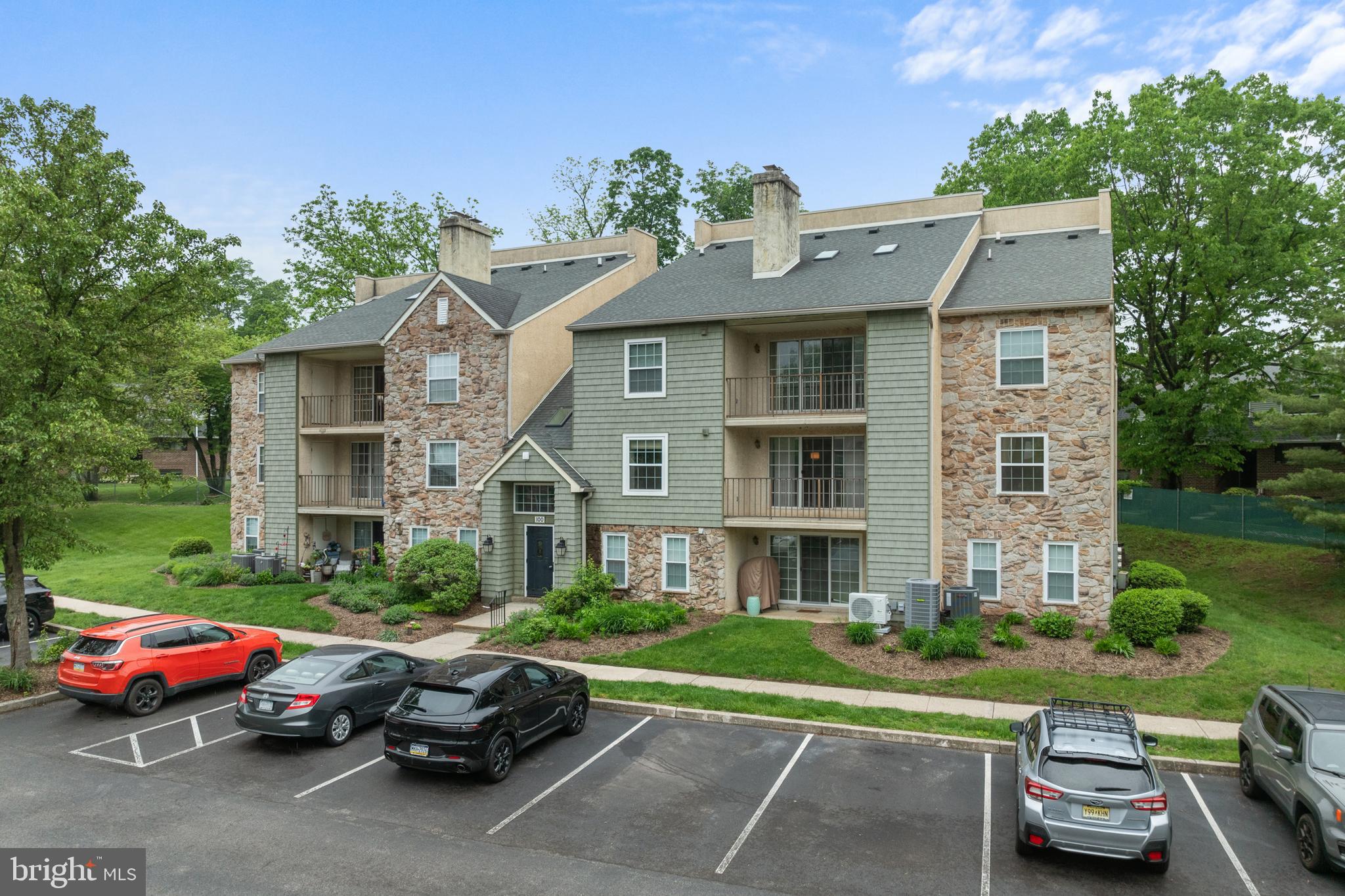 DEER RUN - Residential
