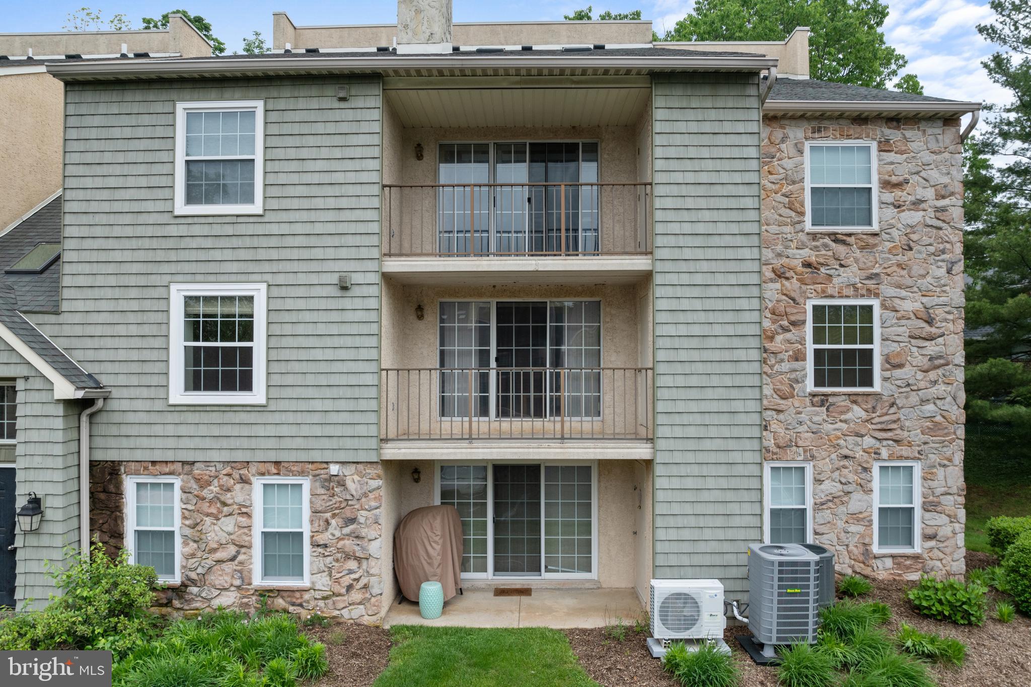 DEER RUN - Residential