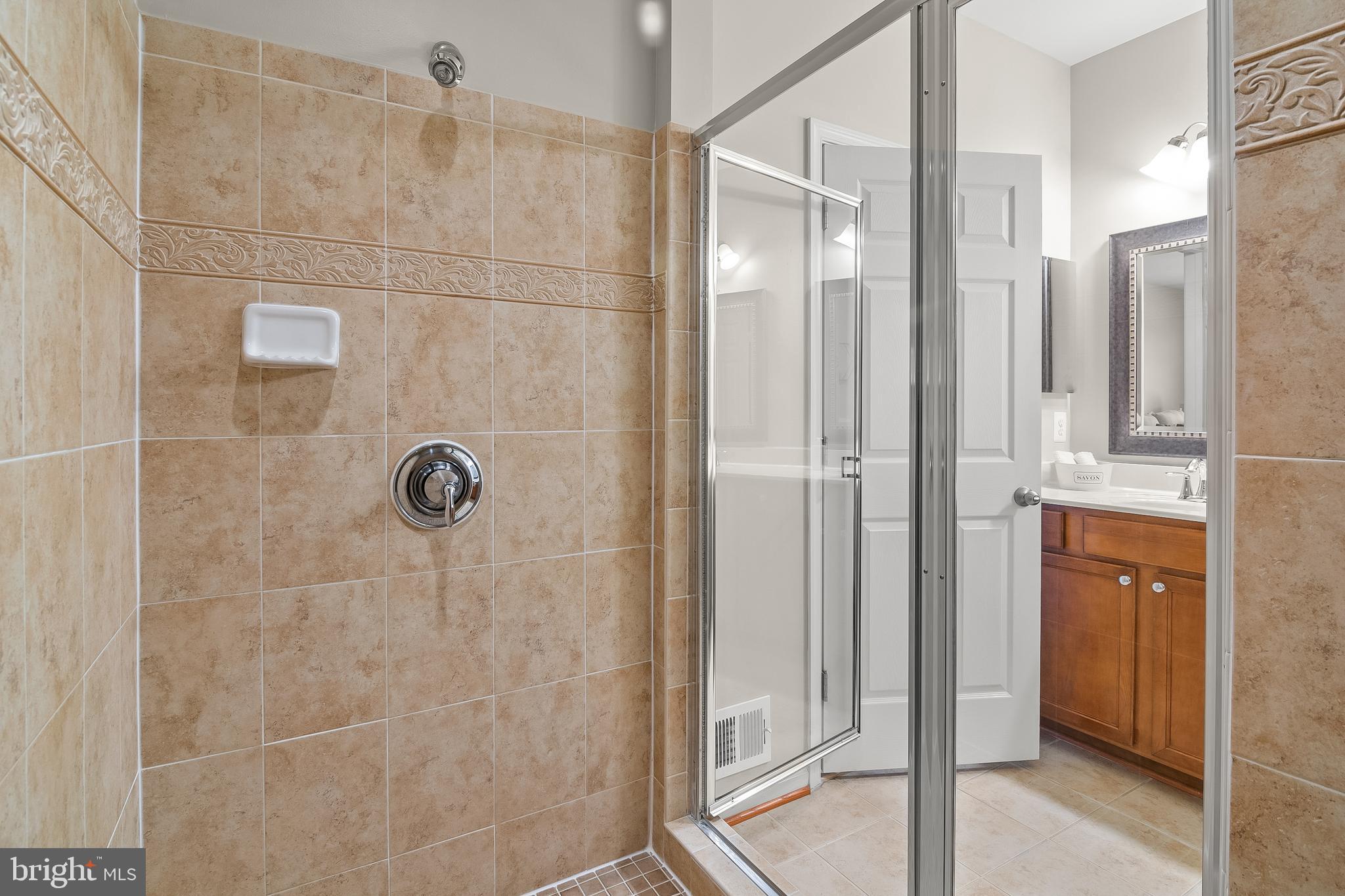 SUMMERFIELD AT MISSION PLACE - Residential