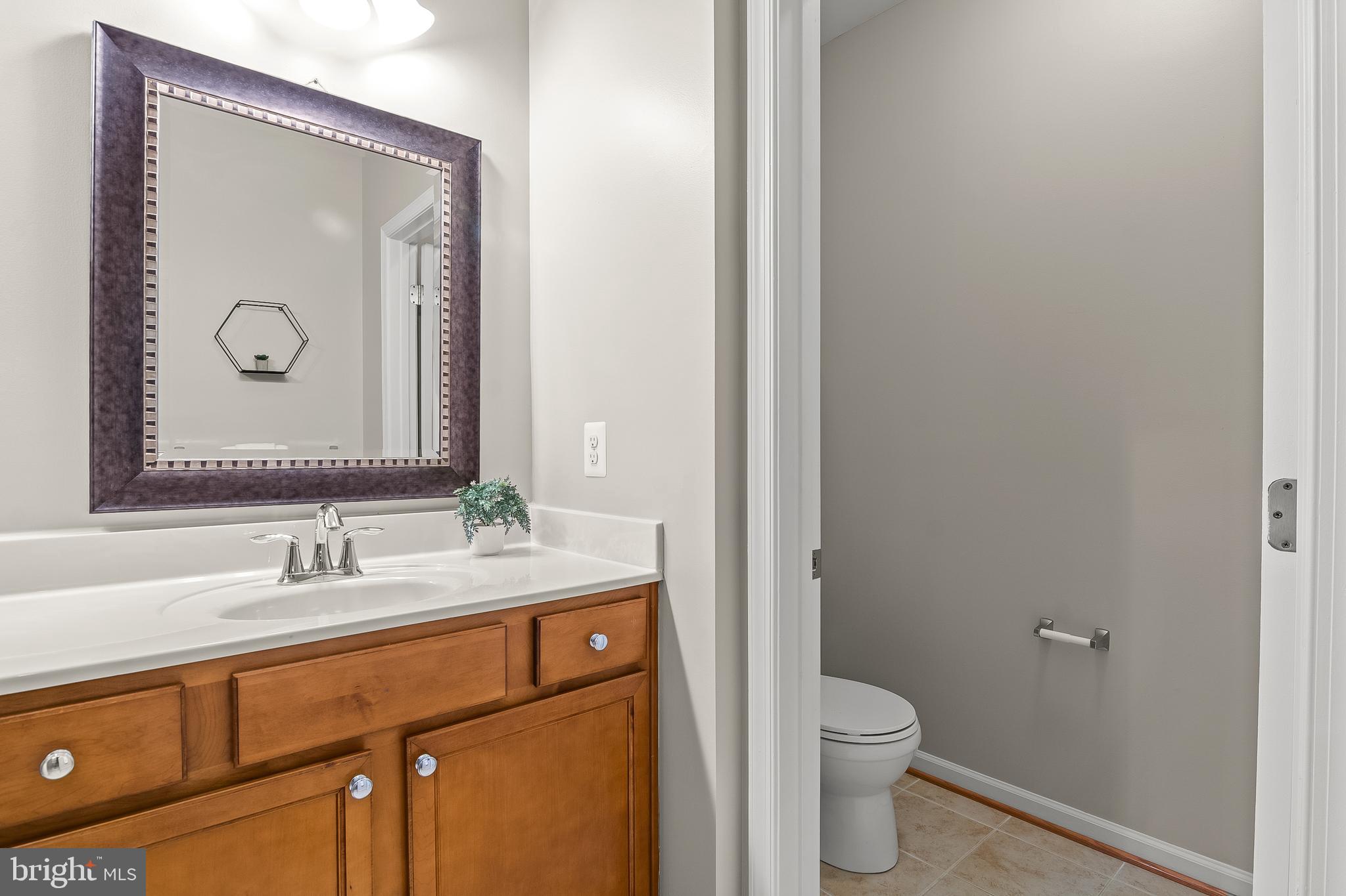 SUMMERFIELD AT MISSION PLACE - Residential