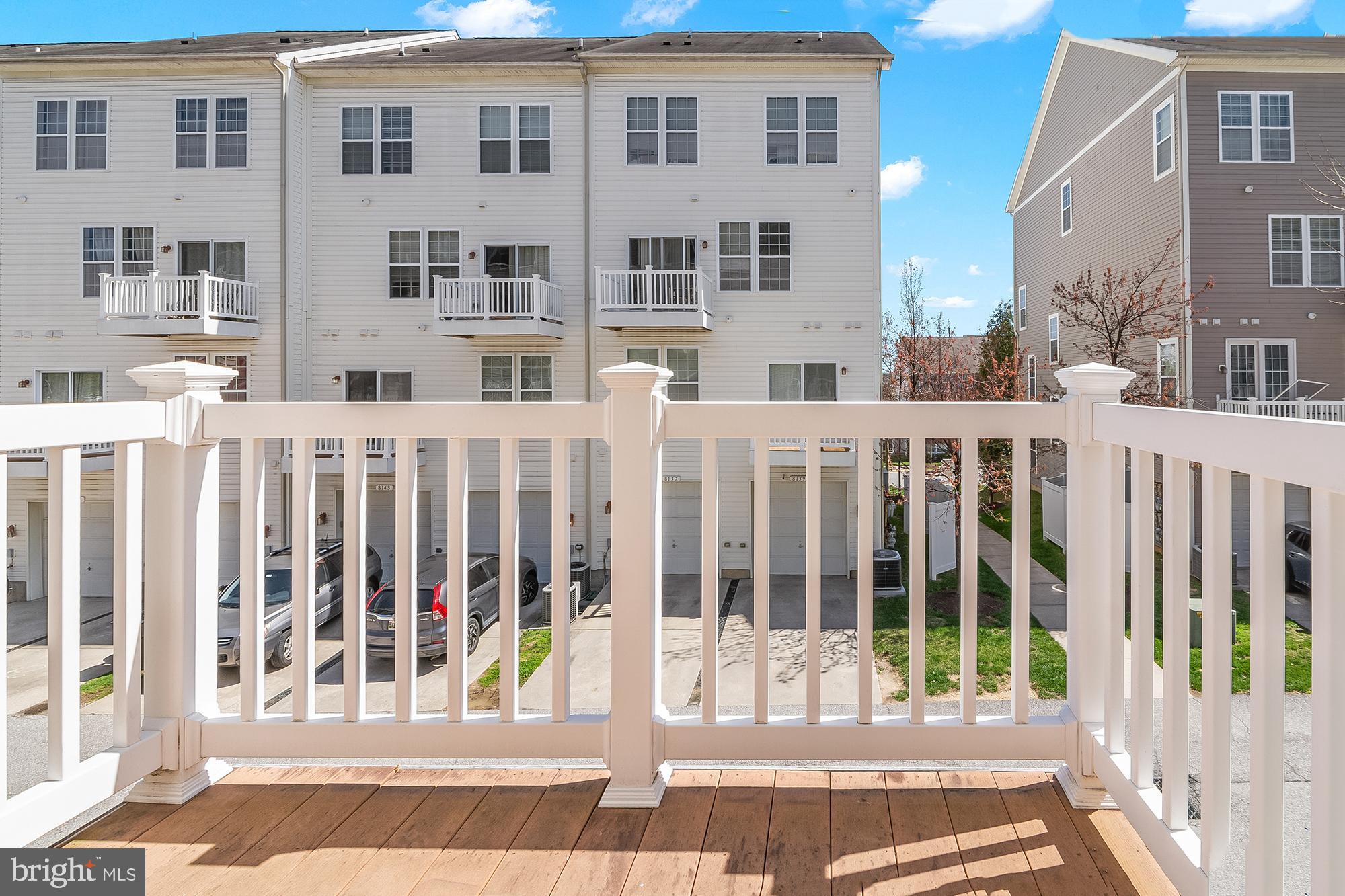 SUMMERFIELD AT MISSION PLACE - Residential