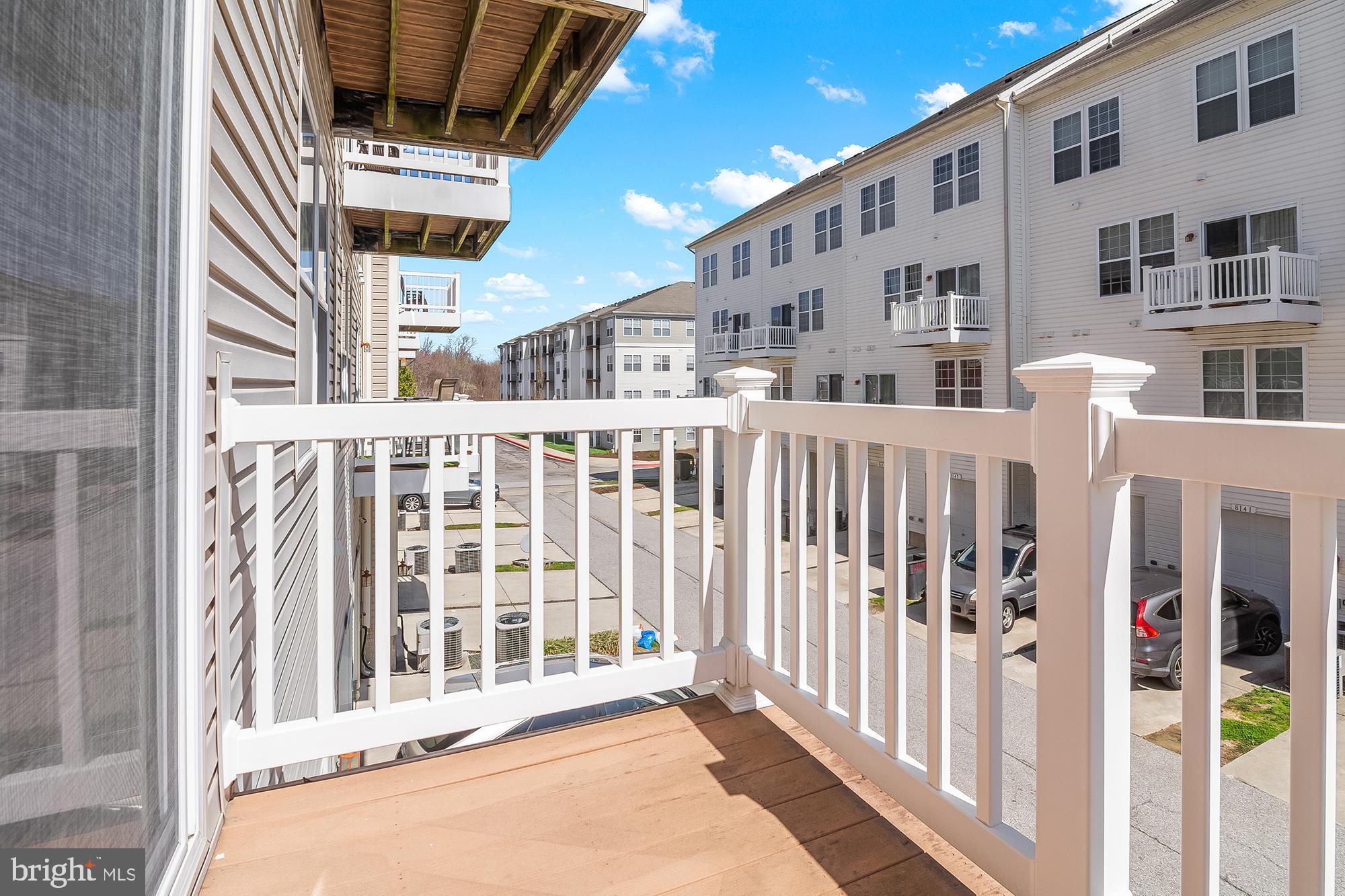 SUMMERFIELD AT MISSION PLACE - Residential