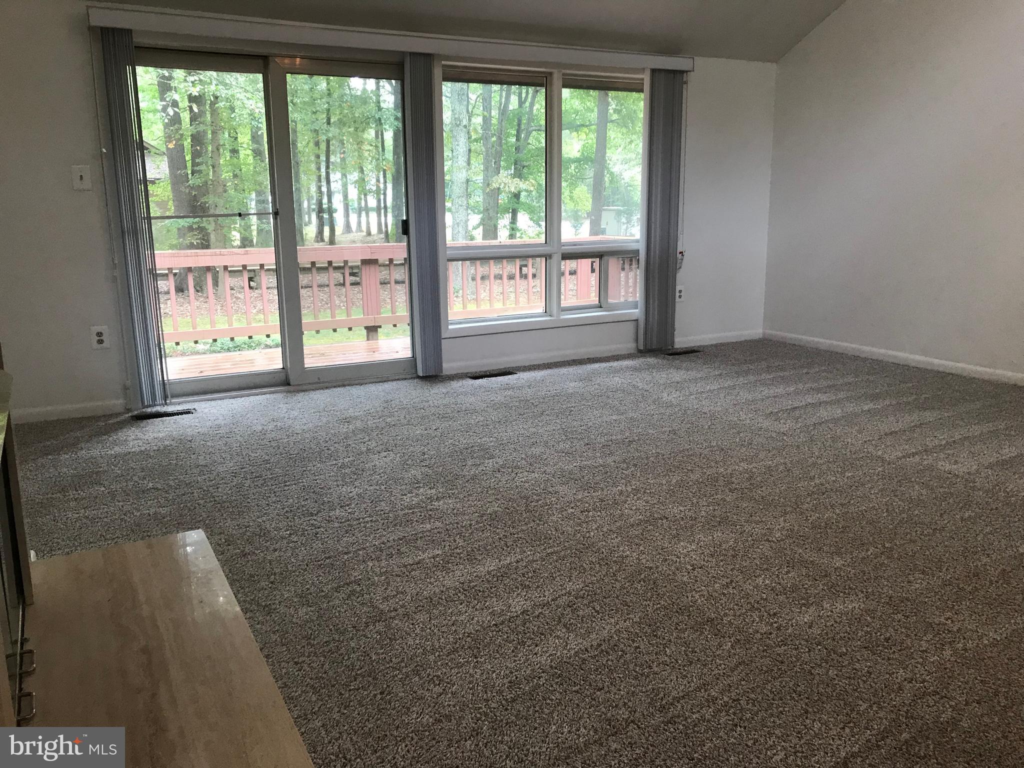 SWAN POINT - Residential Lease