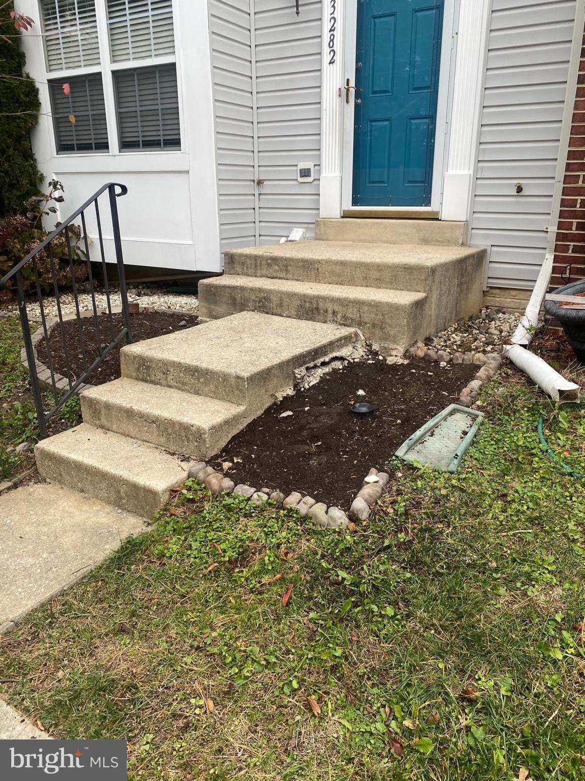 HOWARDS RIDGE - Residential Lease