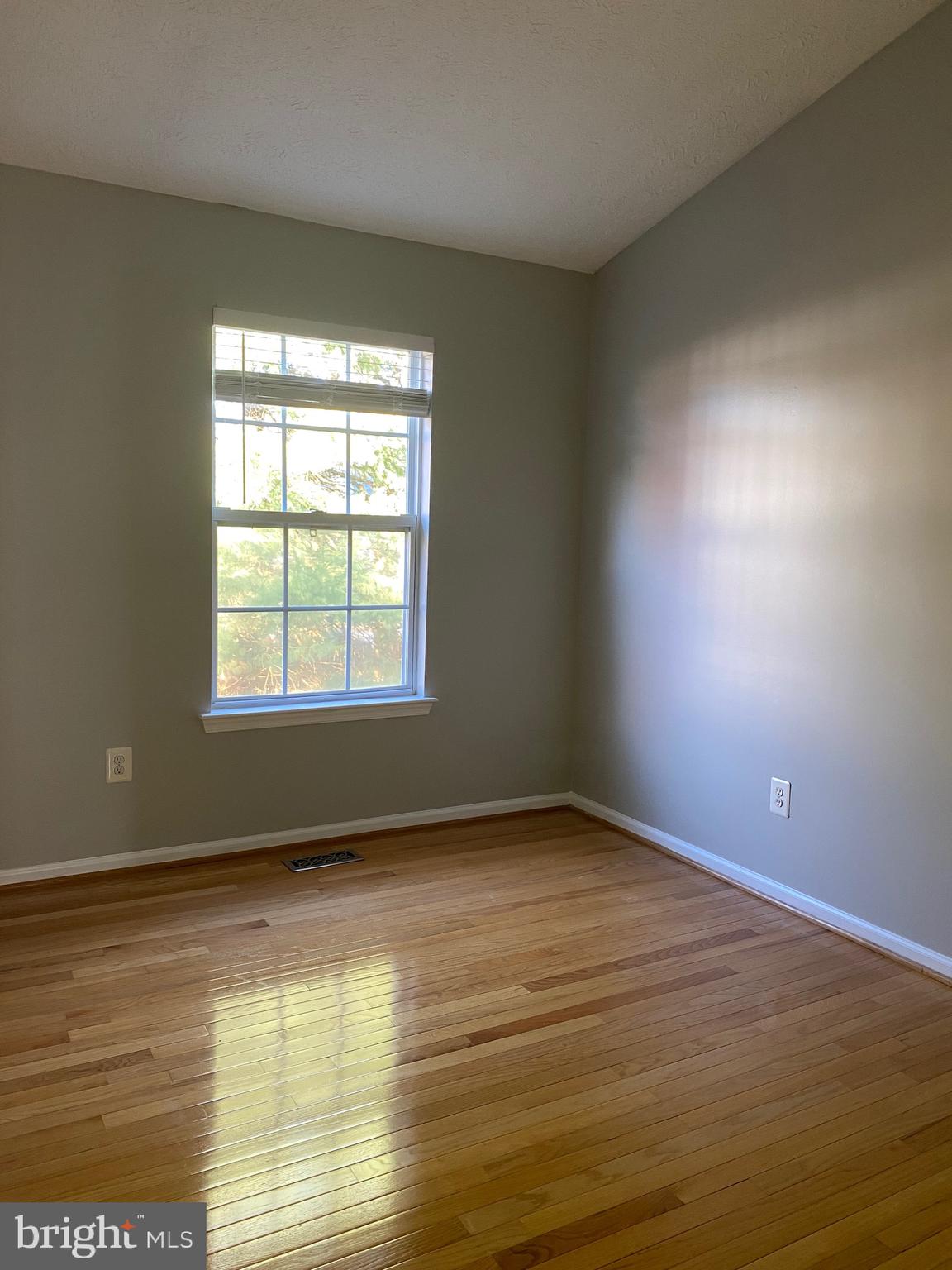 HOWARDS RIDGE - Residential Lease