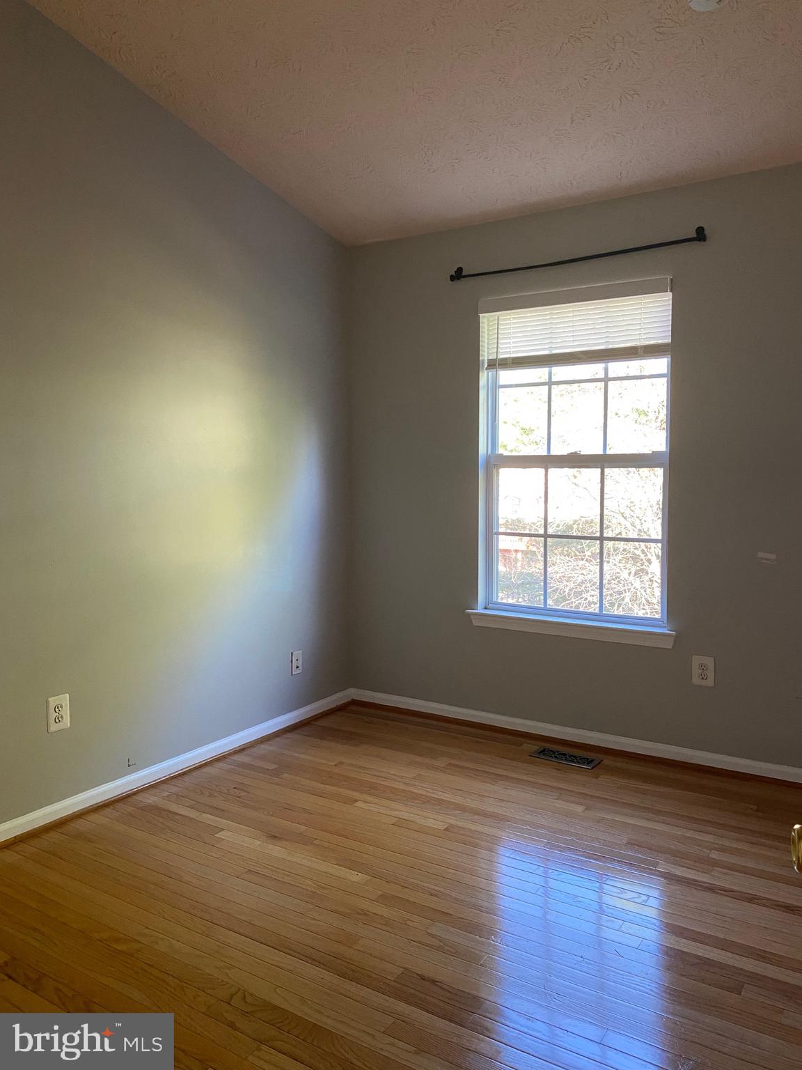 HOWARDS RIDGE - Residential Lease