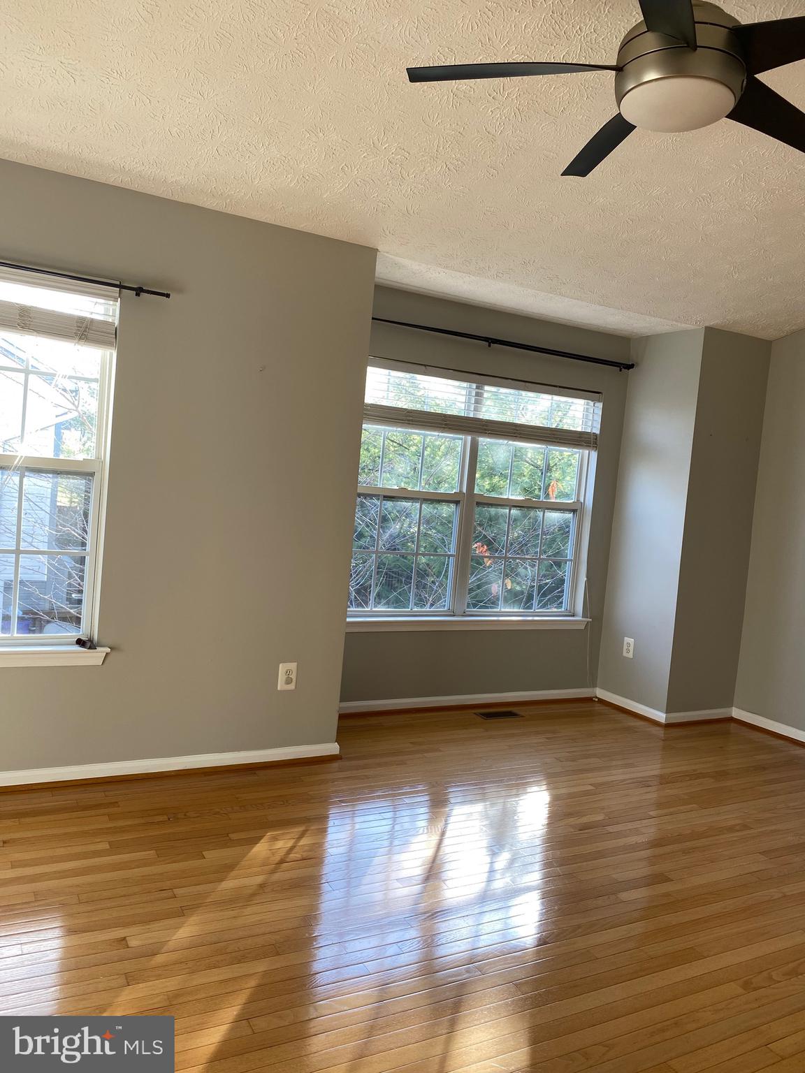 HOWARDS RIDGE - Residential Lease