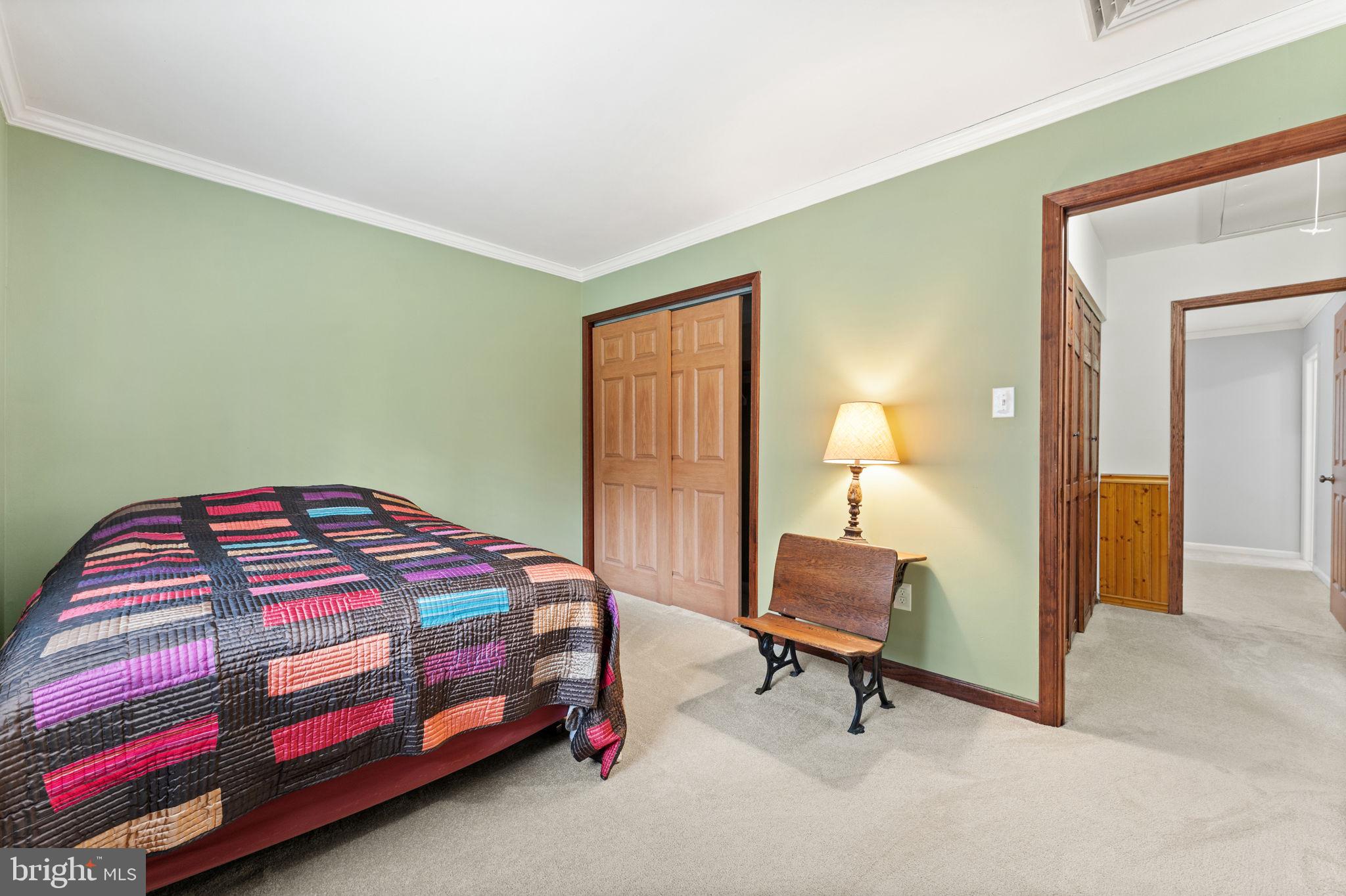 WARRENTON VILLAGE - Residential