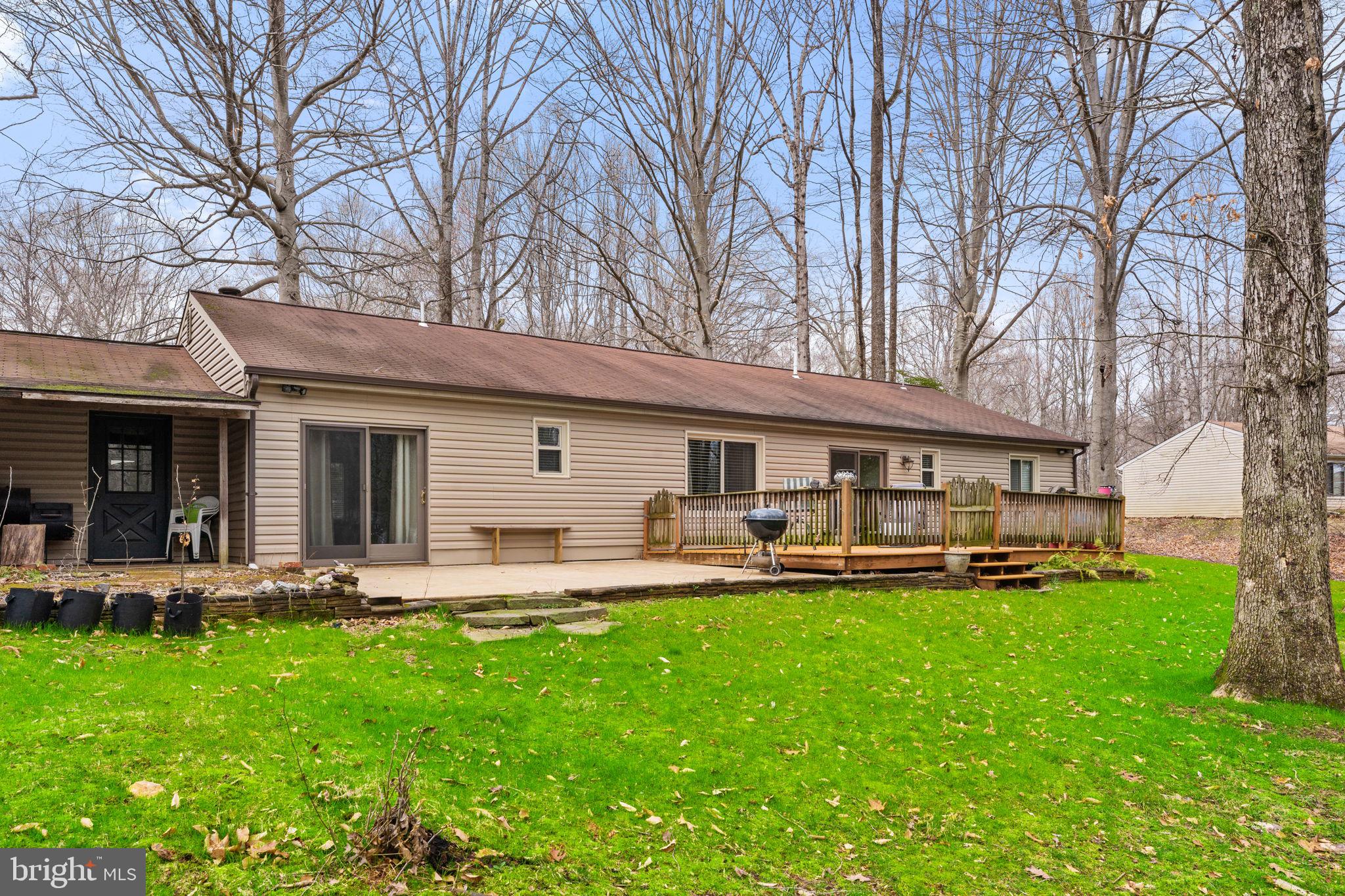 WARRENTON VILLAGE - Residential