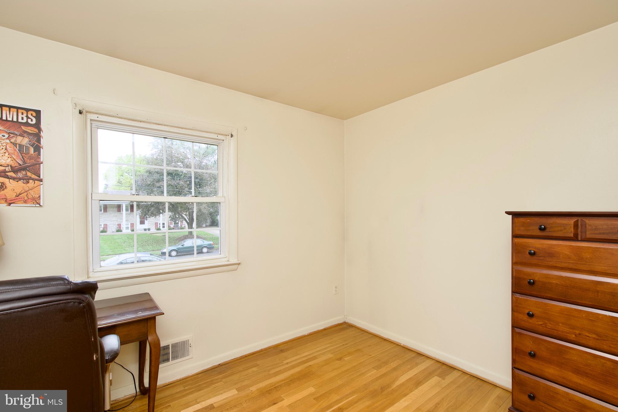 HAYFIELD FARM - Residential