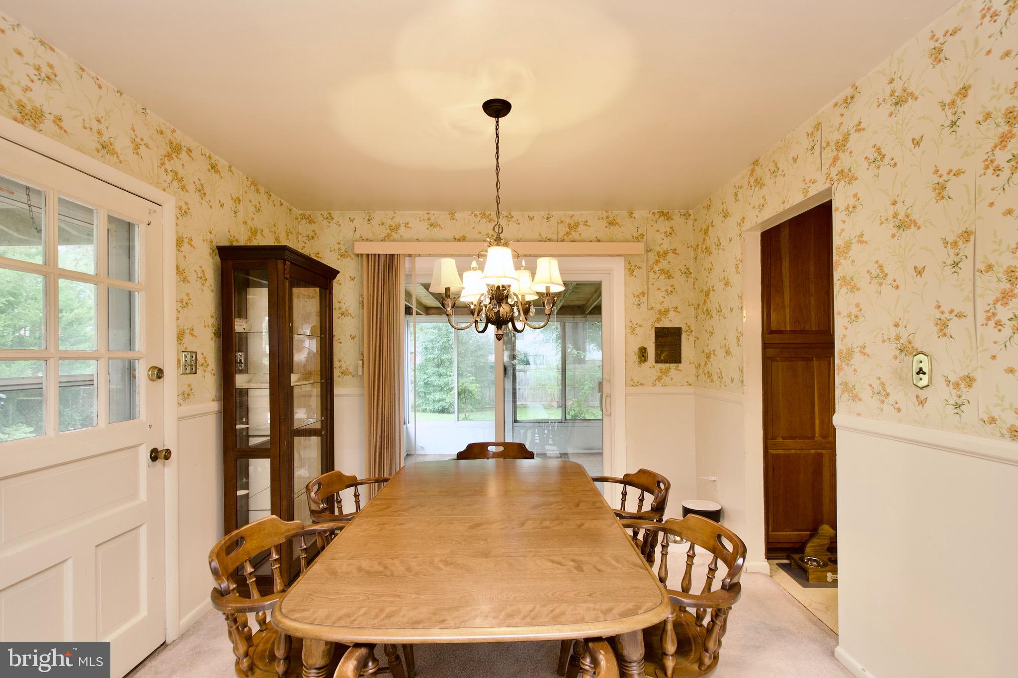 HAYFIELD FARM - Residential