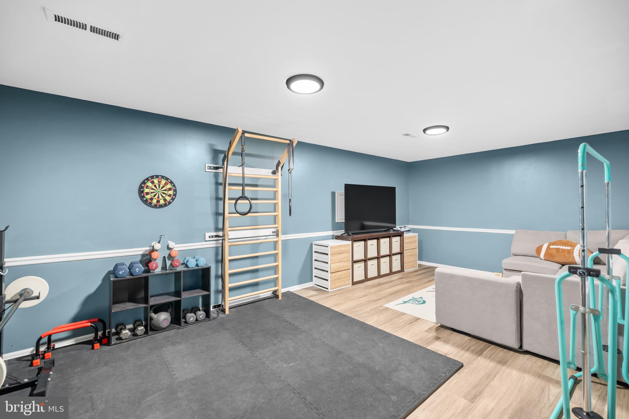 POTOMAC FAIRWAYS - Residential