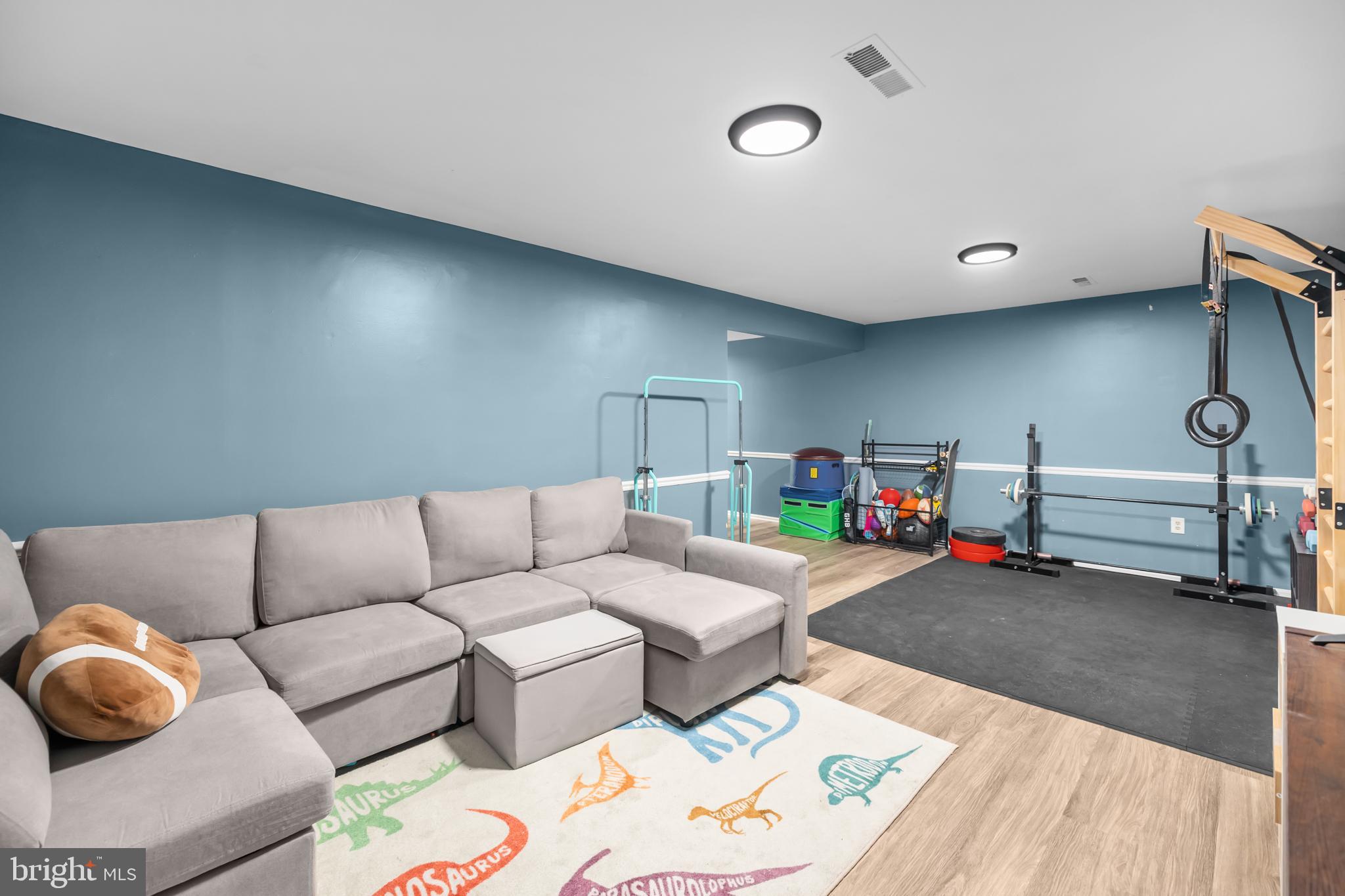 POTOMAC FAIRWAYS - Residential