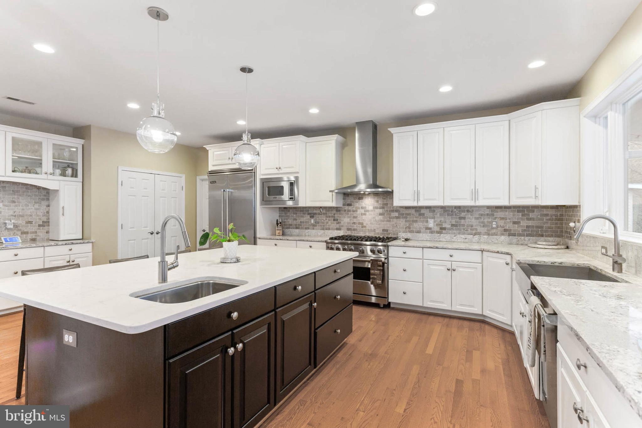 CLARKSVILLE HUNT - Residential