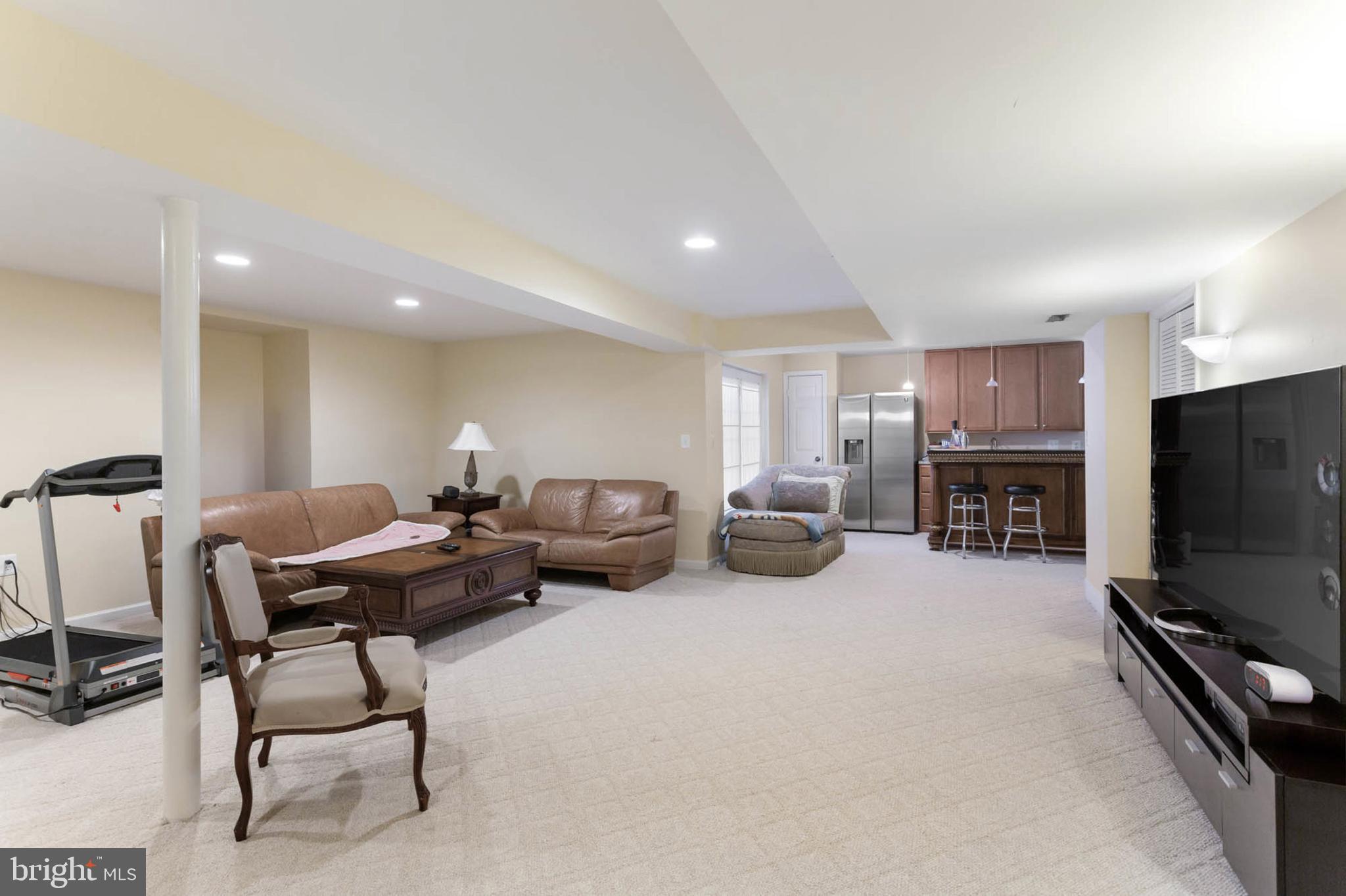 CLARKSVILLE HUNT - Residential