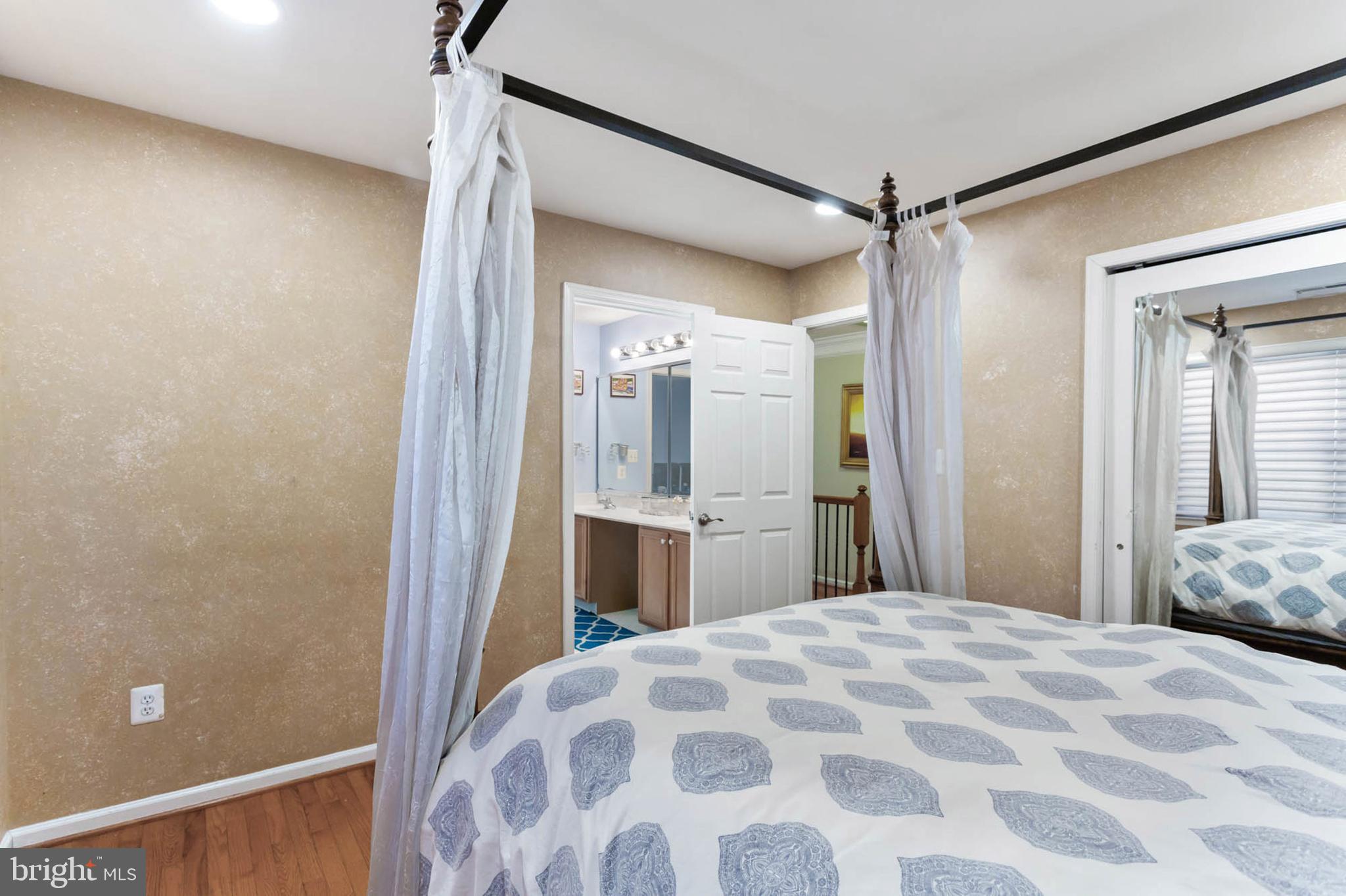 CLARKSVILLE HUNT - Residential