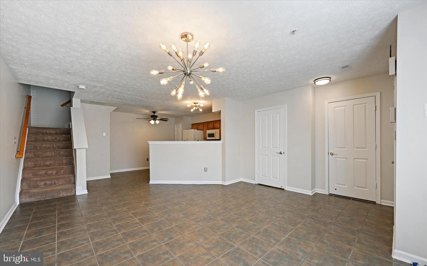 QUAIL RUN - Residential Lease