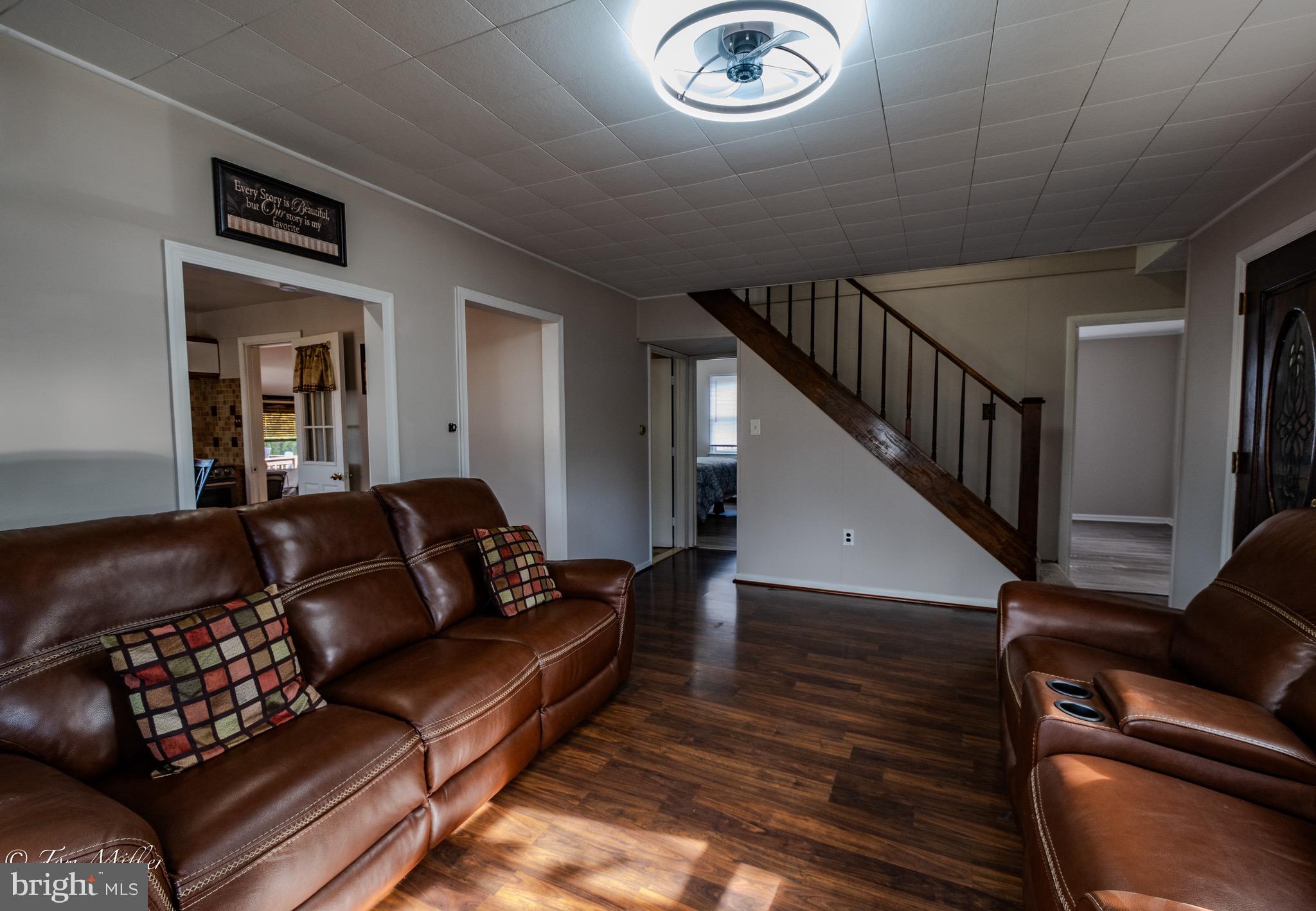 GLENMORE - Residential