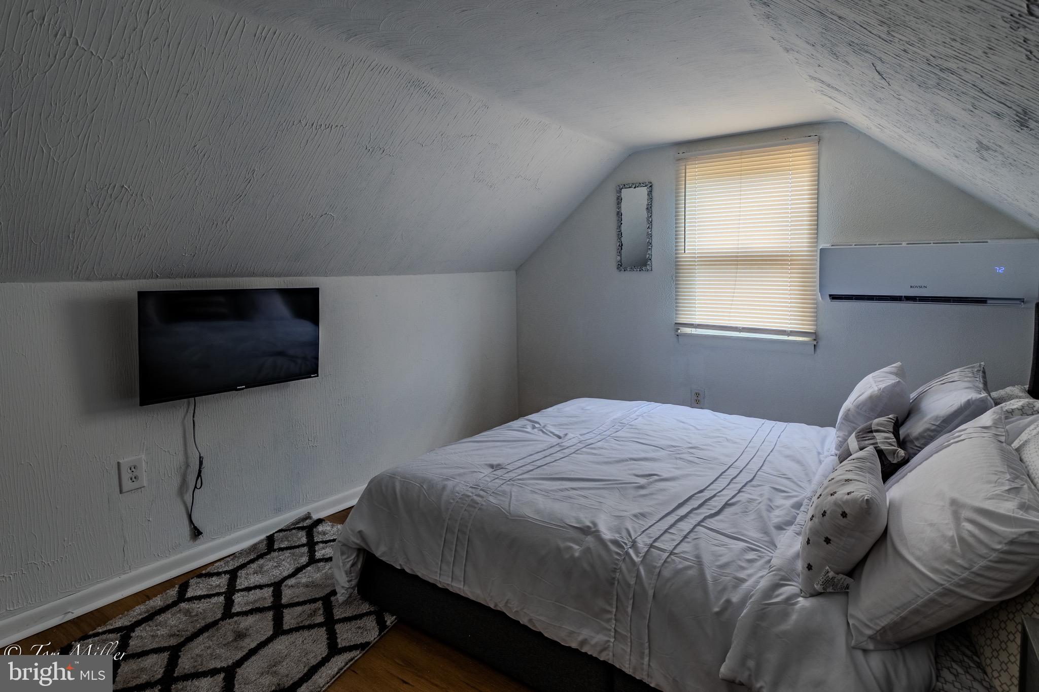 GLENMORE - Residential