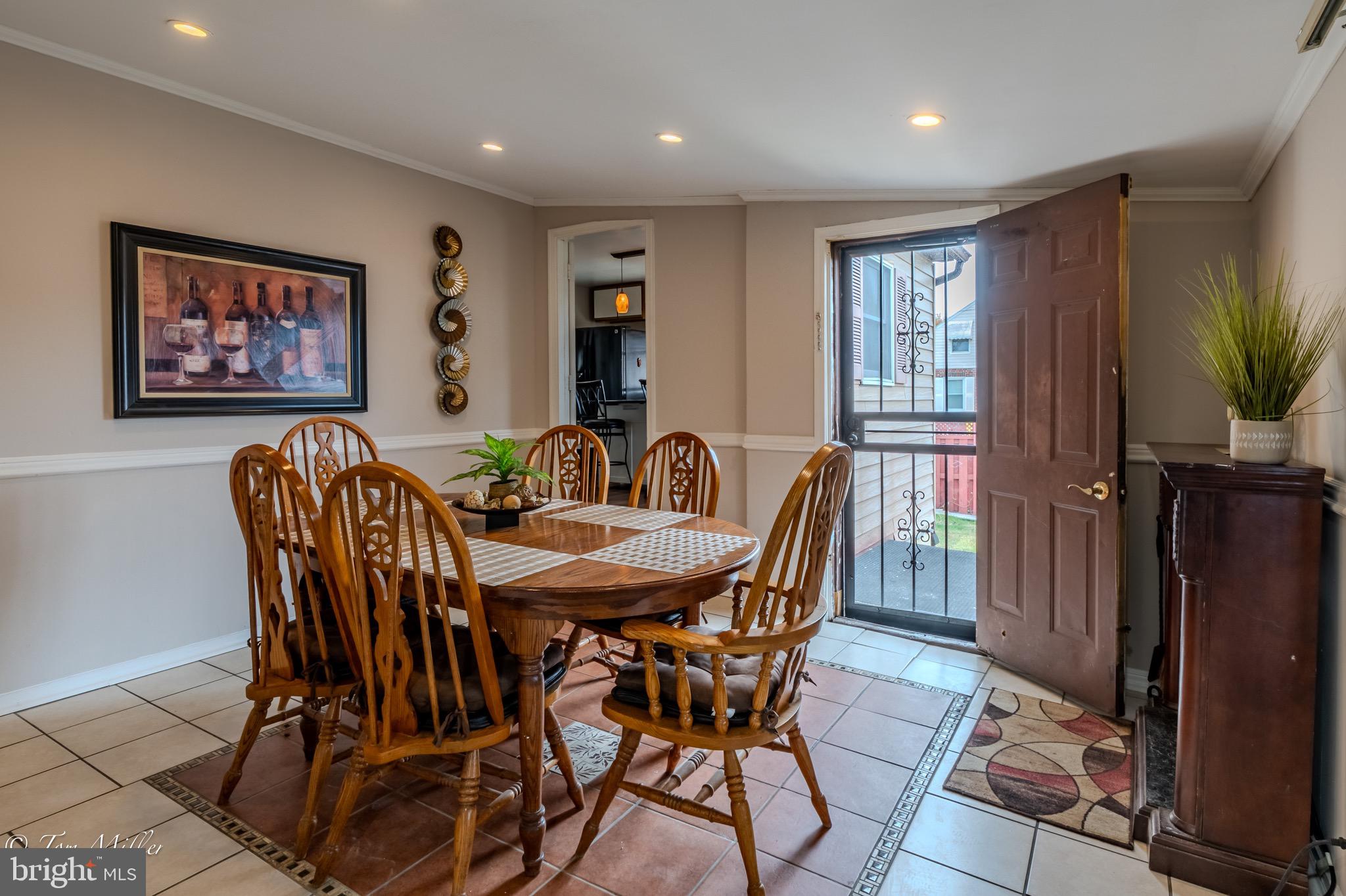 GLENMORE - Residential