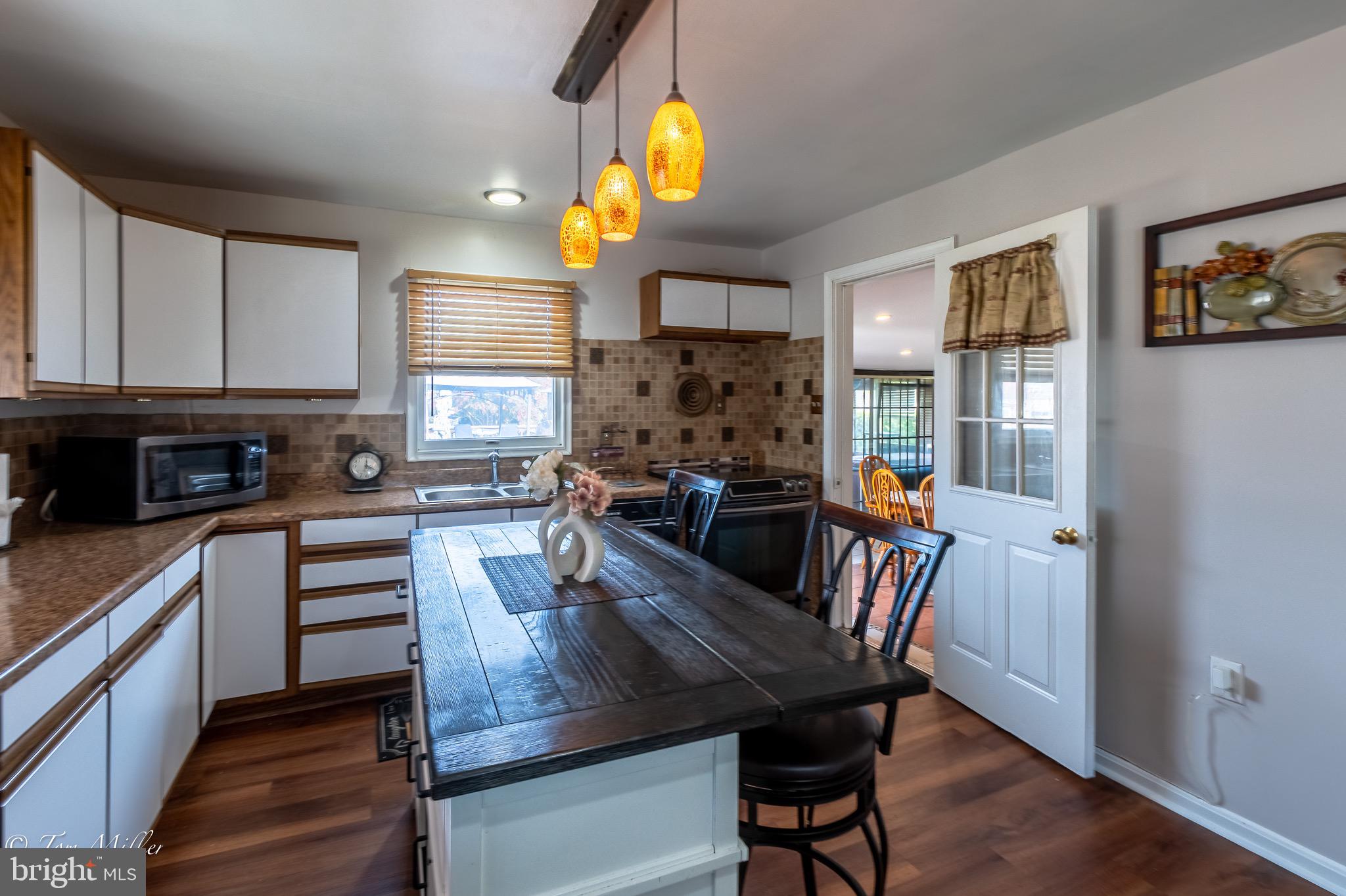 GLENMORE - Residential