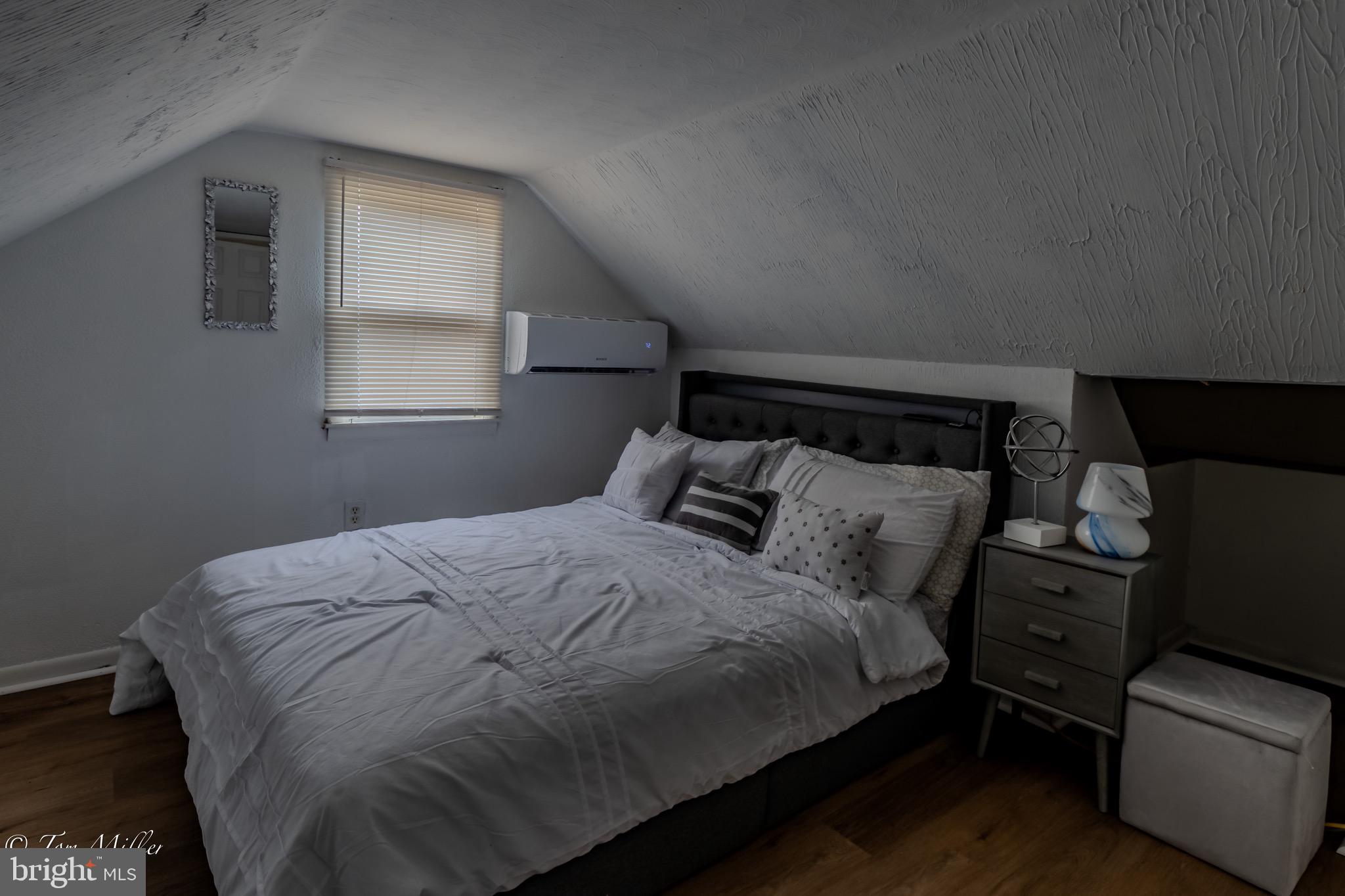 GLENMORE - Residential