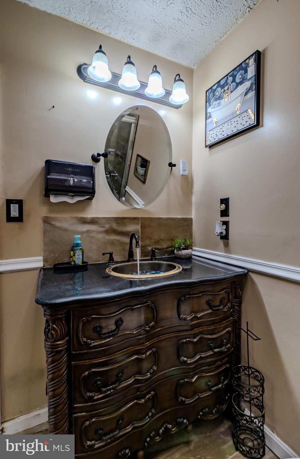 GLENMORE - Residential