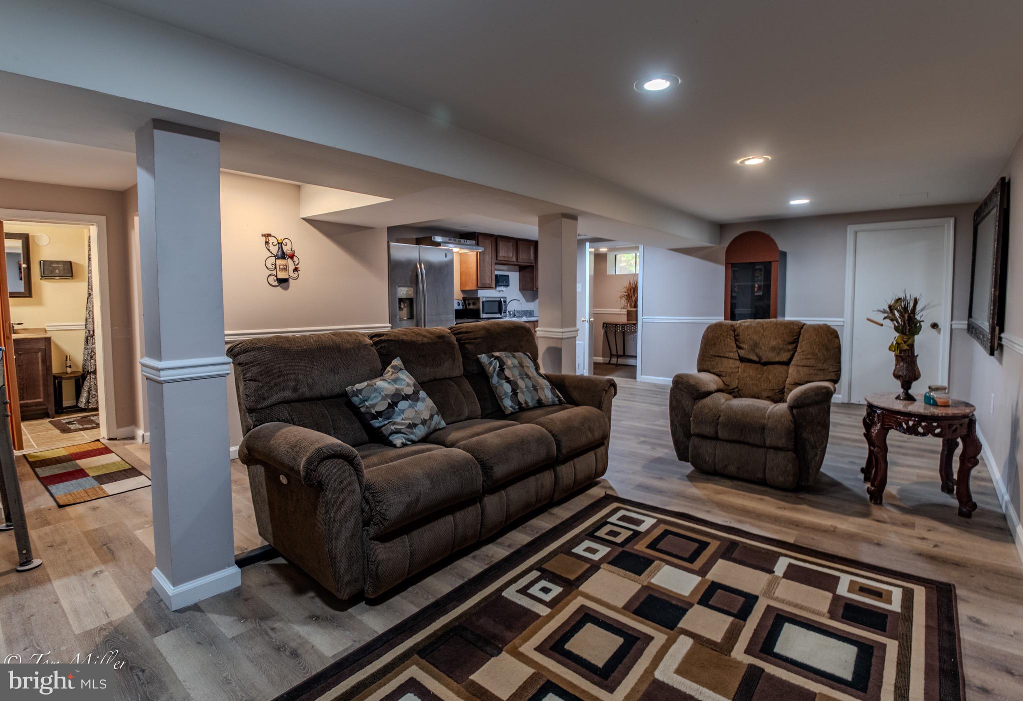 GLENMORE - Residential