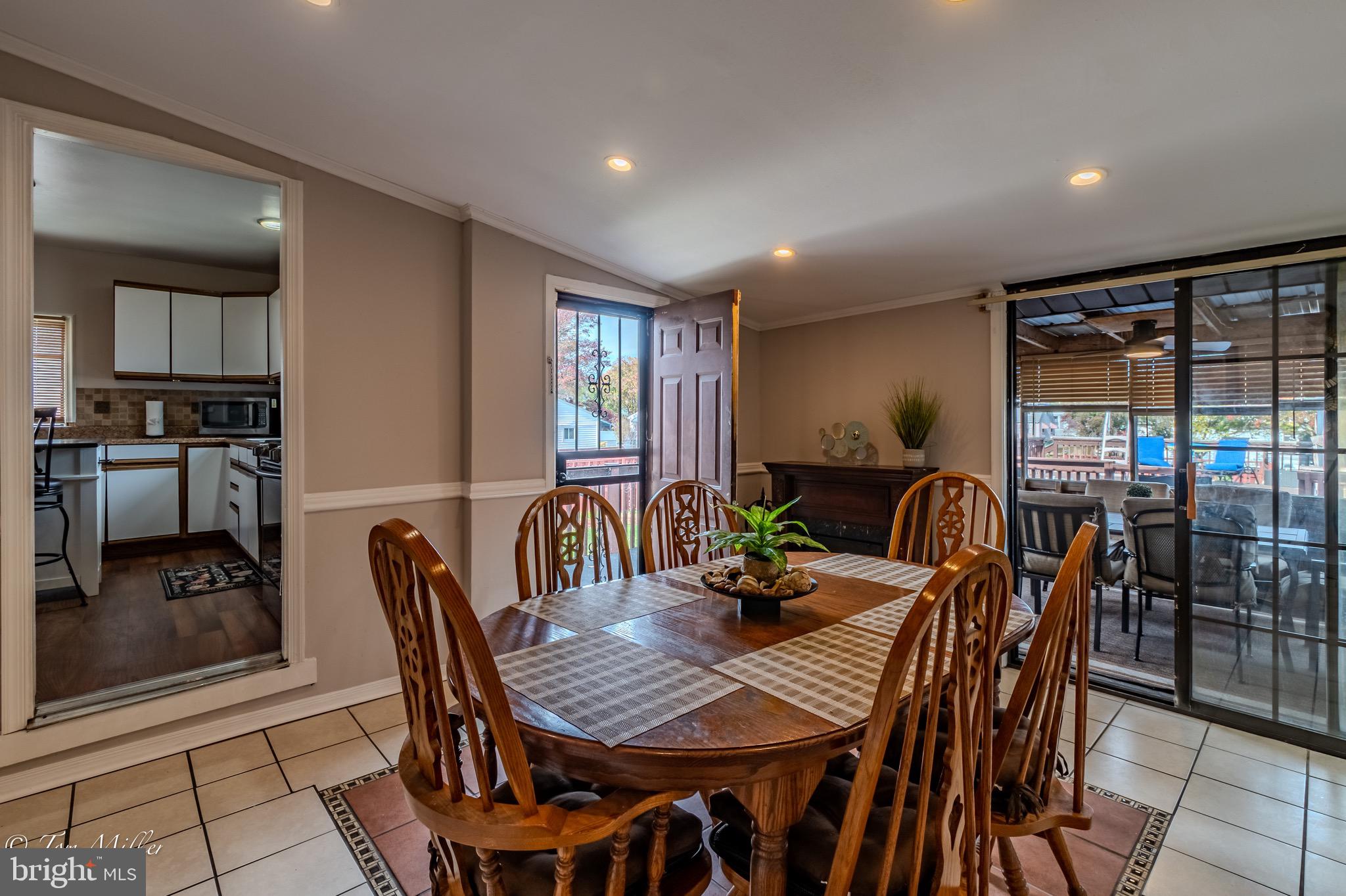 GLENMORE - Residential