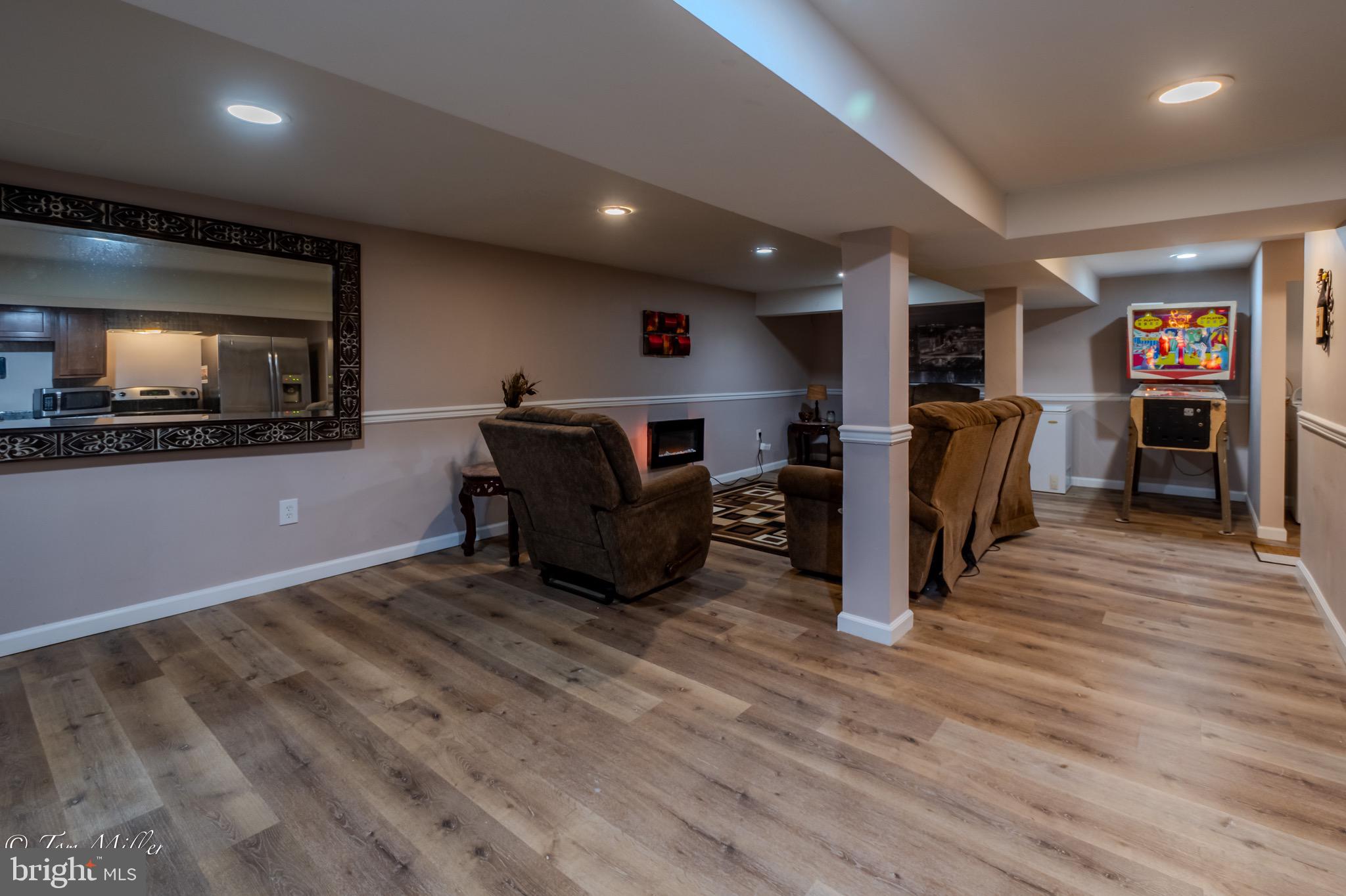 GLENMORE - Residential