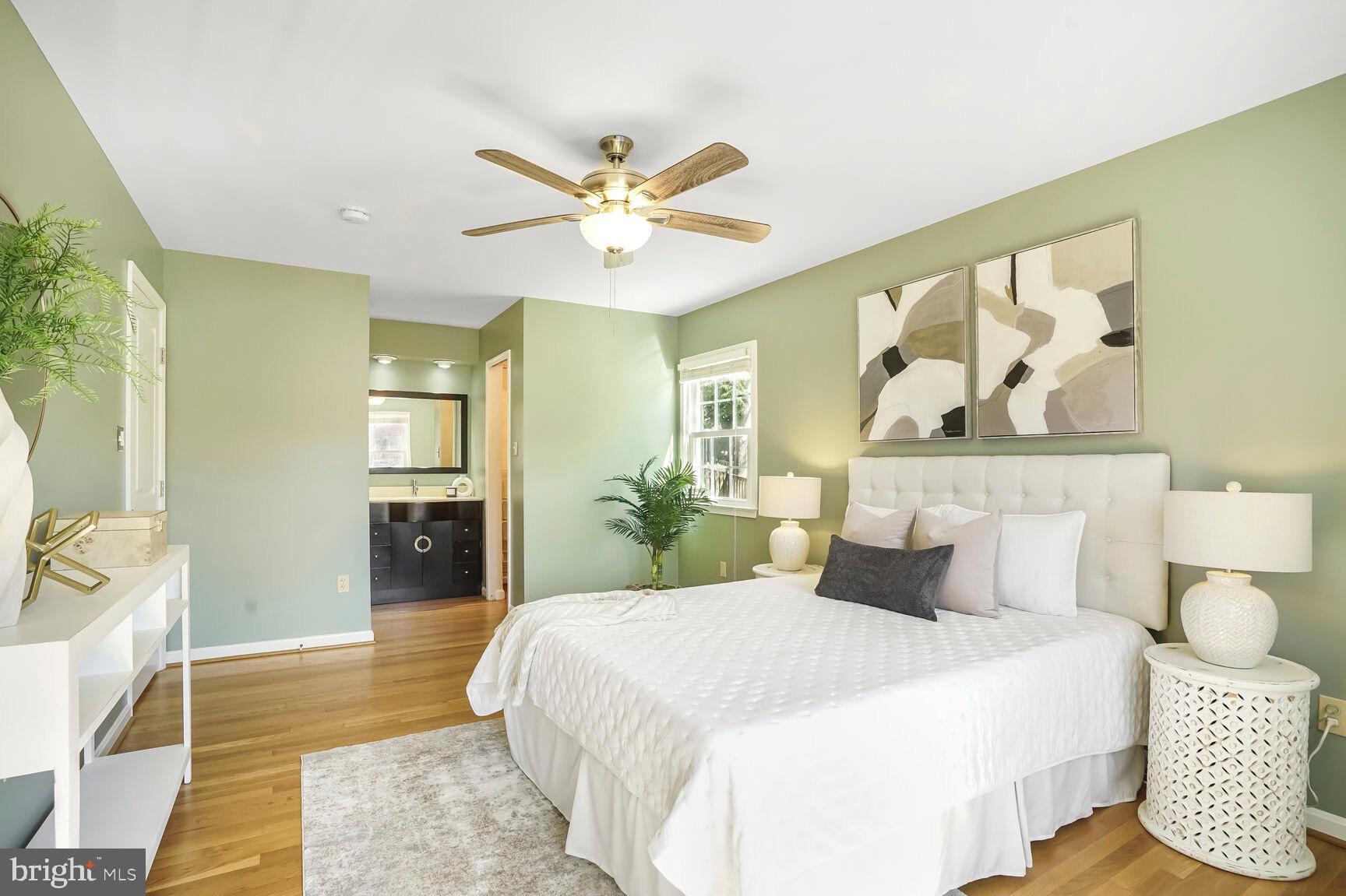 SUTTON PLACE - Residential