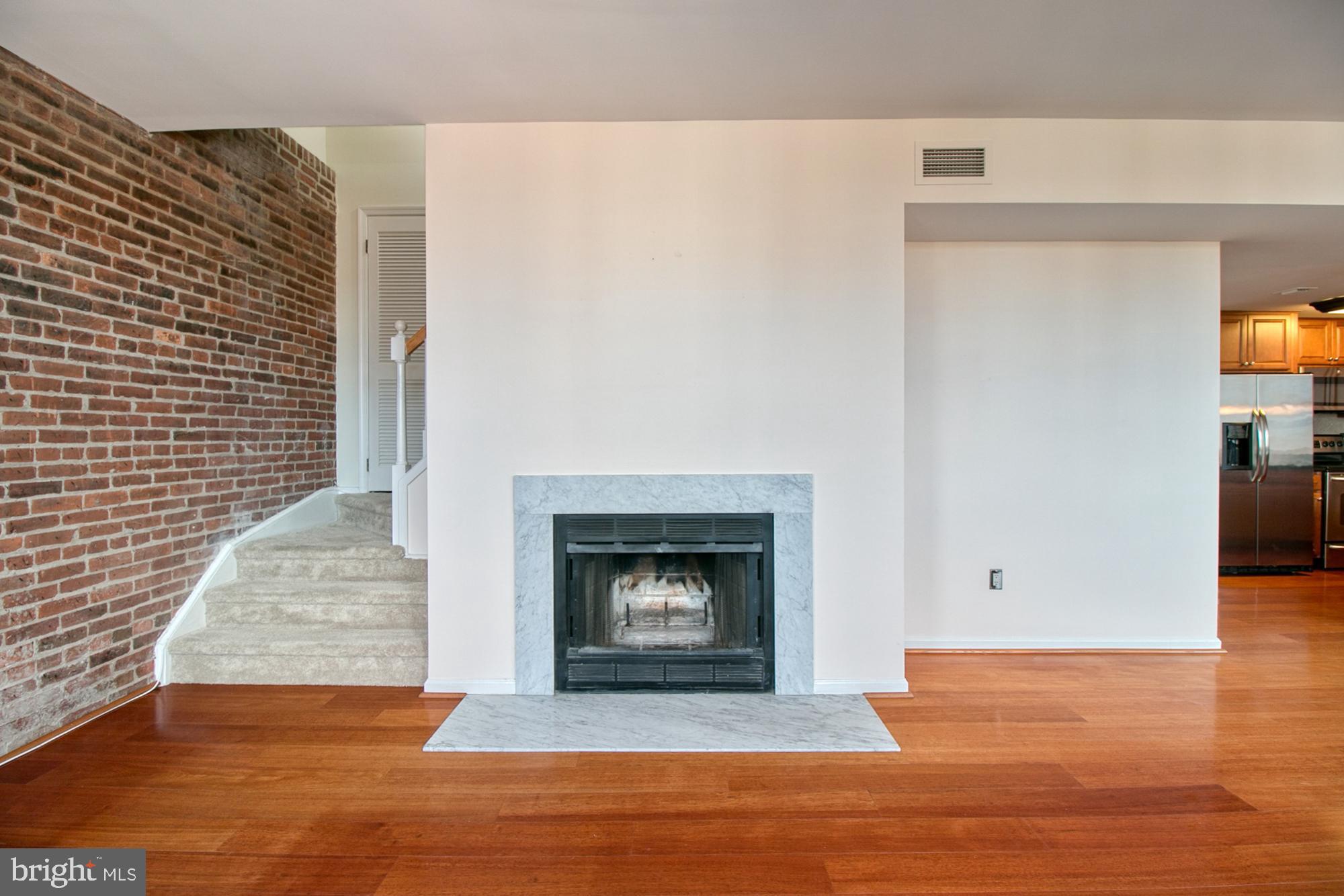 FELLS POINT HISTORIC DISTRICT - Residential Lease