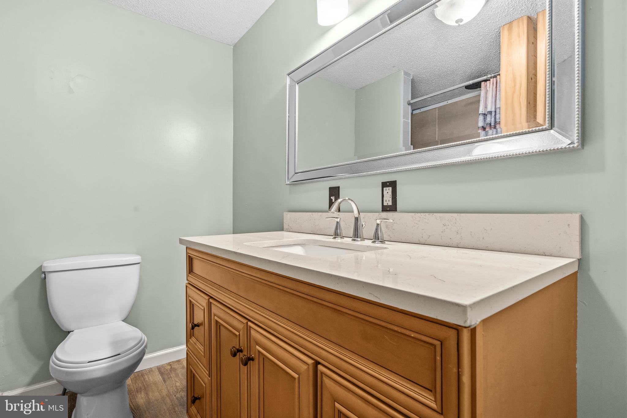 WILLED WILLIAMS - Residential