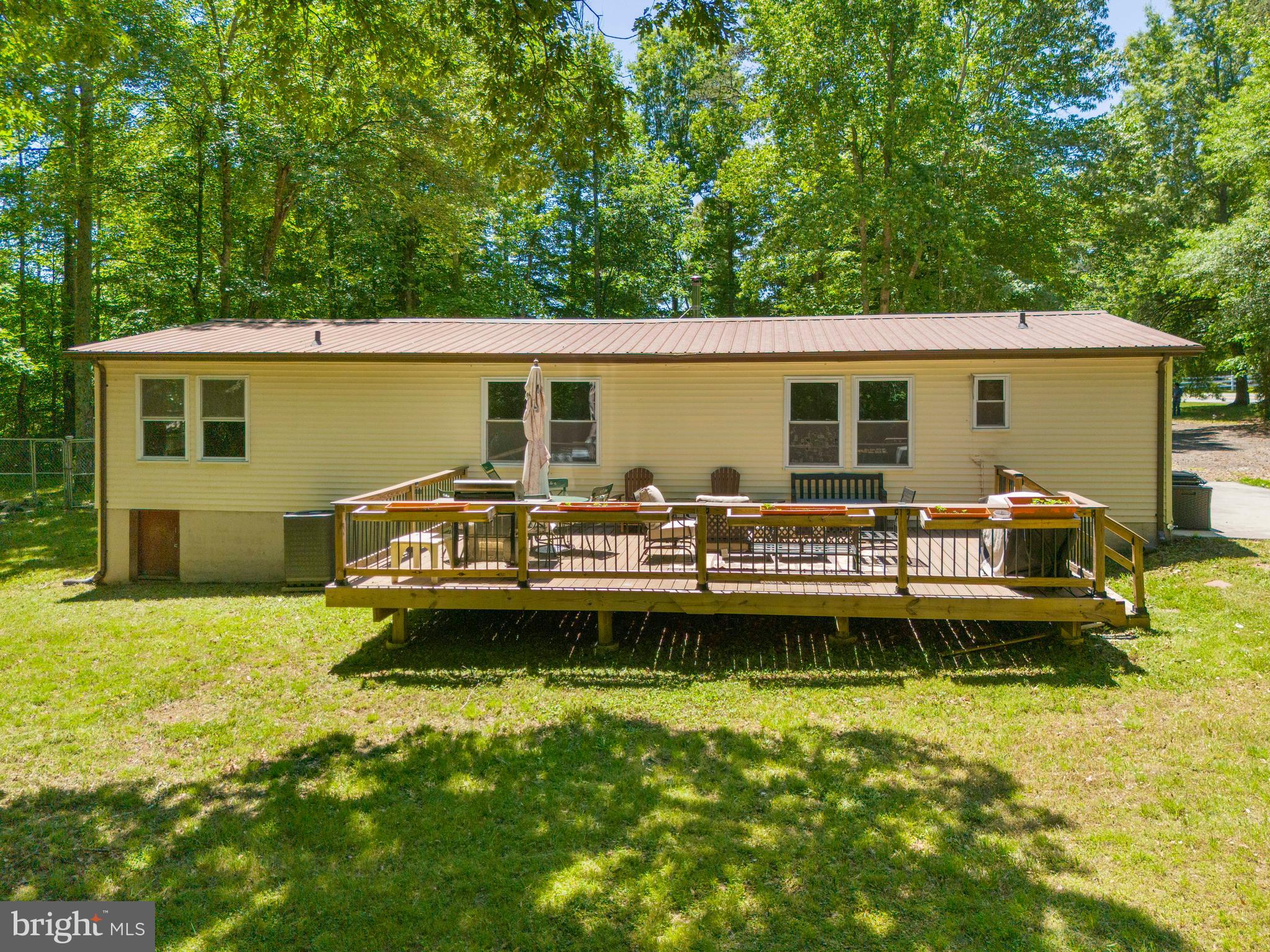 WILLED WILLIAMS - Residential